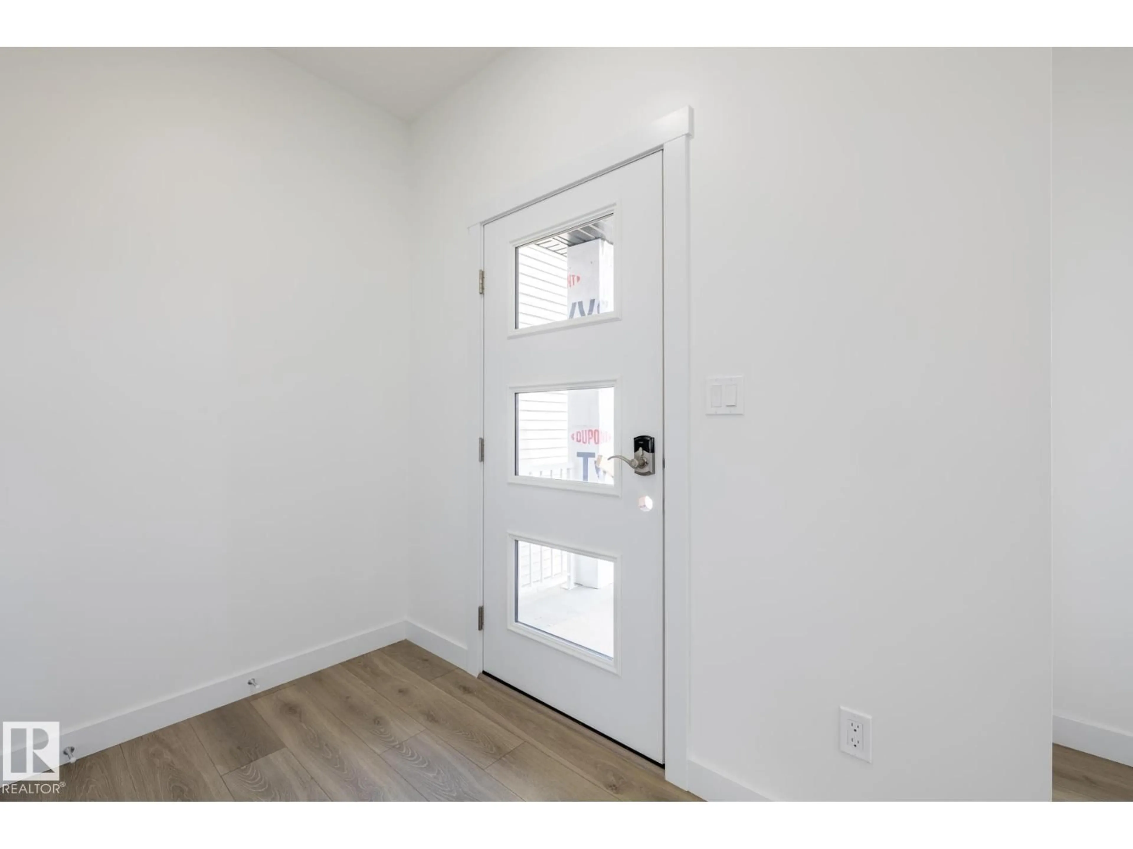 Indoor entryway for 610 ASHGROVE CI, Leduc Alberta T9E0K8