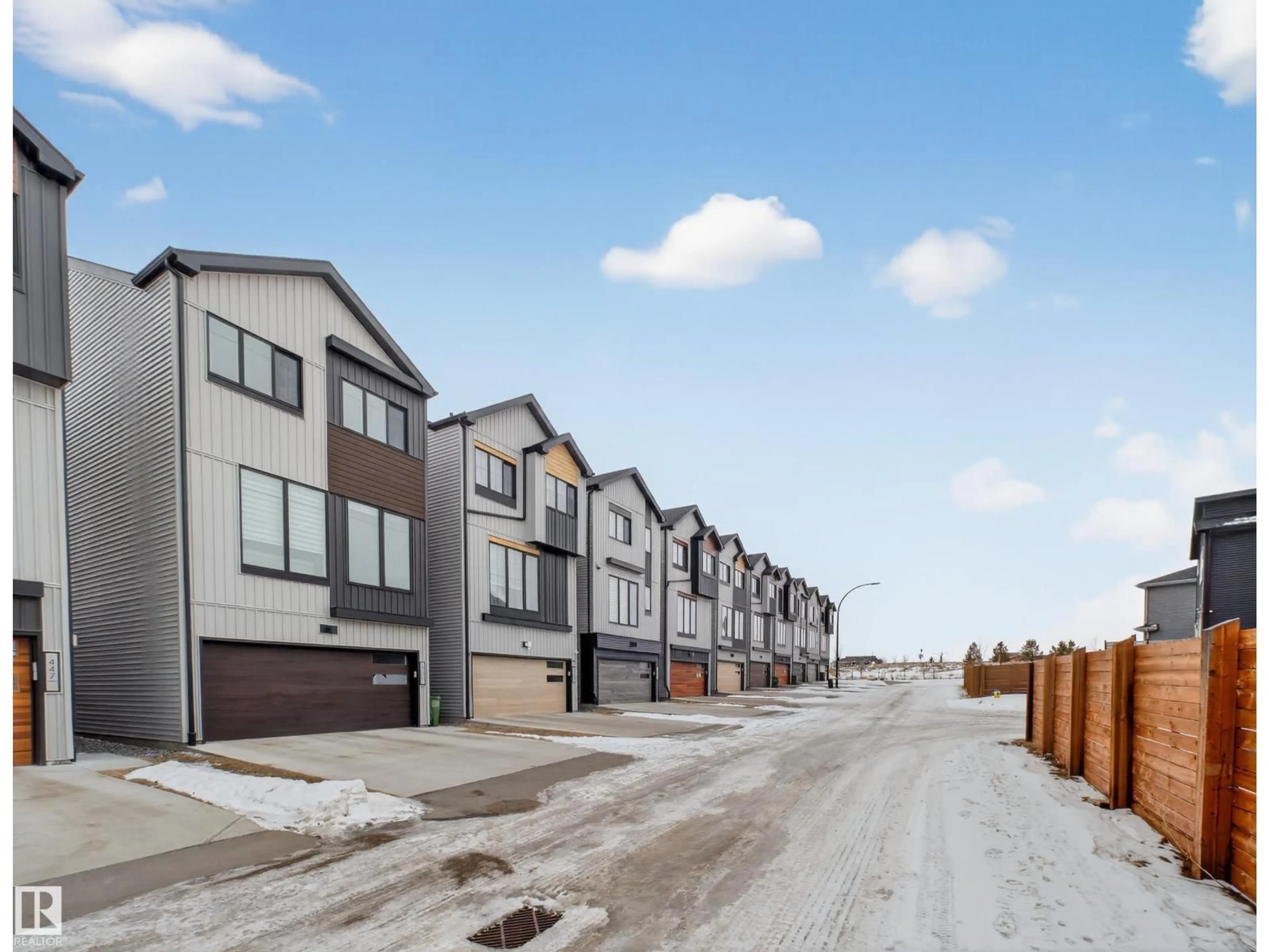 Unknown for SW - 451 39 ST, Edmonton Alberta T6X2X9