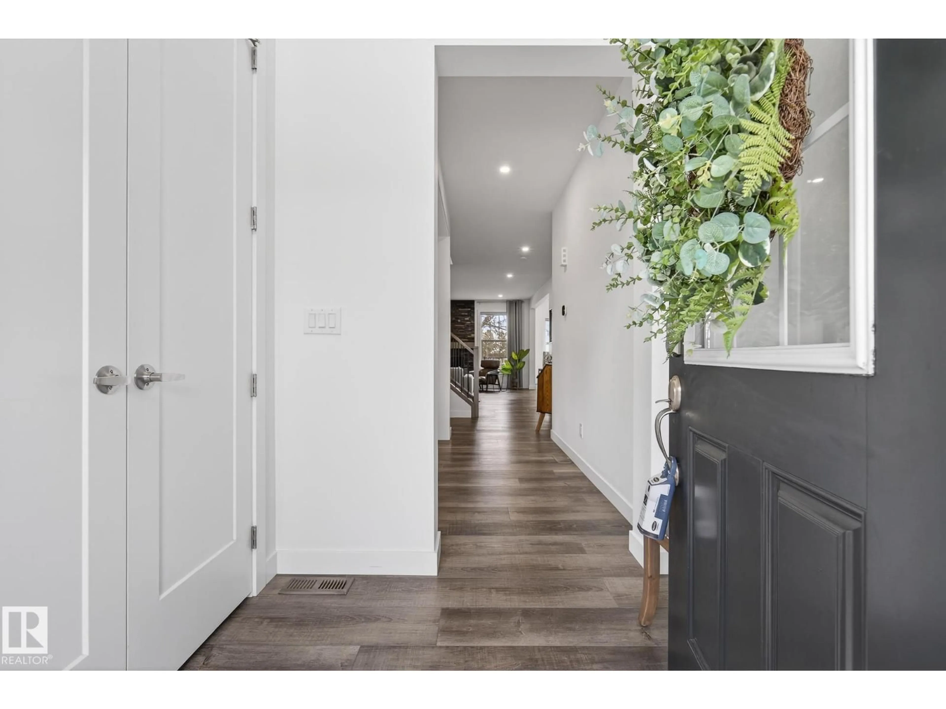 Indoor entryway for 13 BILODEAU CR, Beaumont Alberta T4X2C9