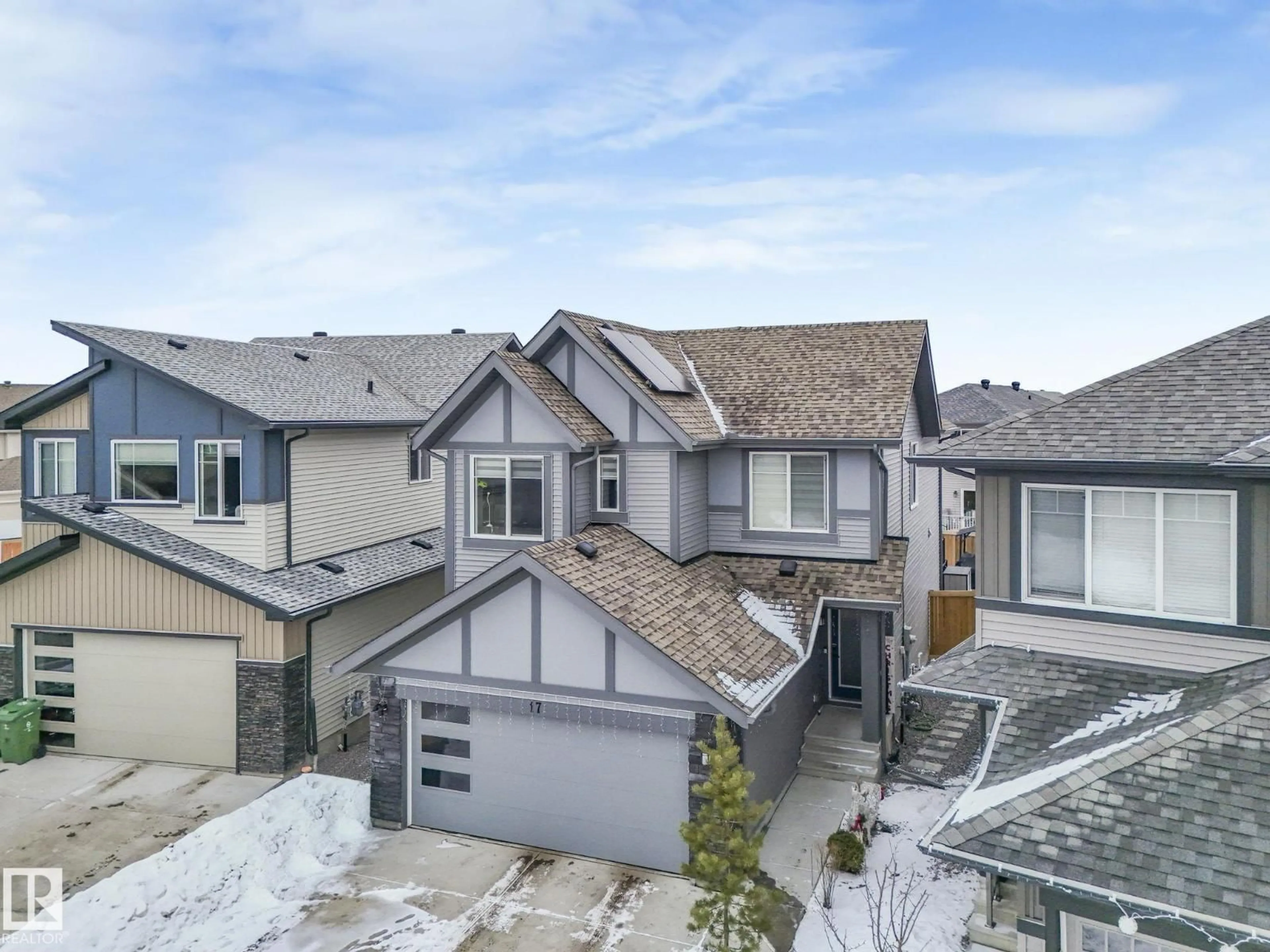 A pic from outside/outdoor area/front of a property/back of a property/a pic from drone, street for 17 DALY PL, Fort Saskatchewan Alberta T8L0X3