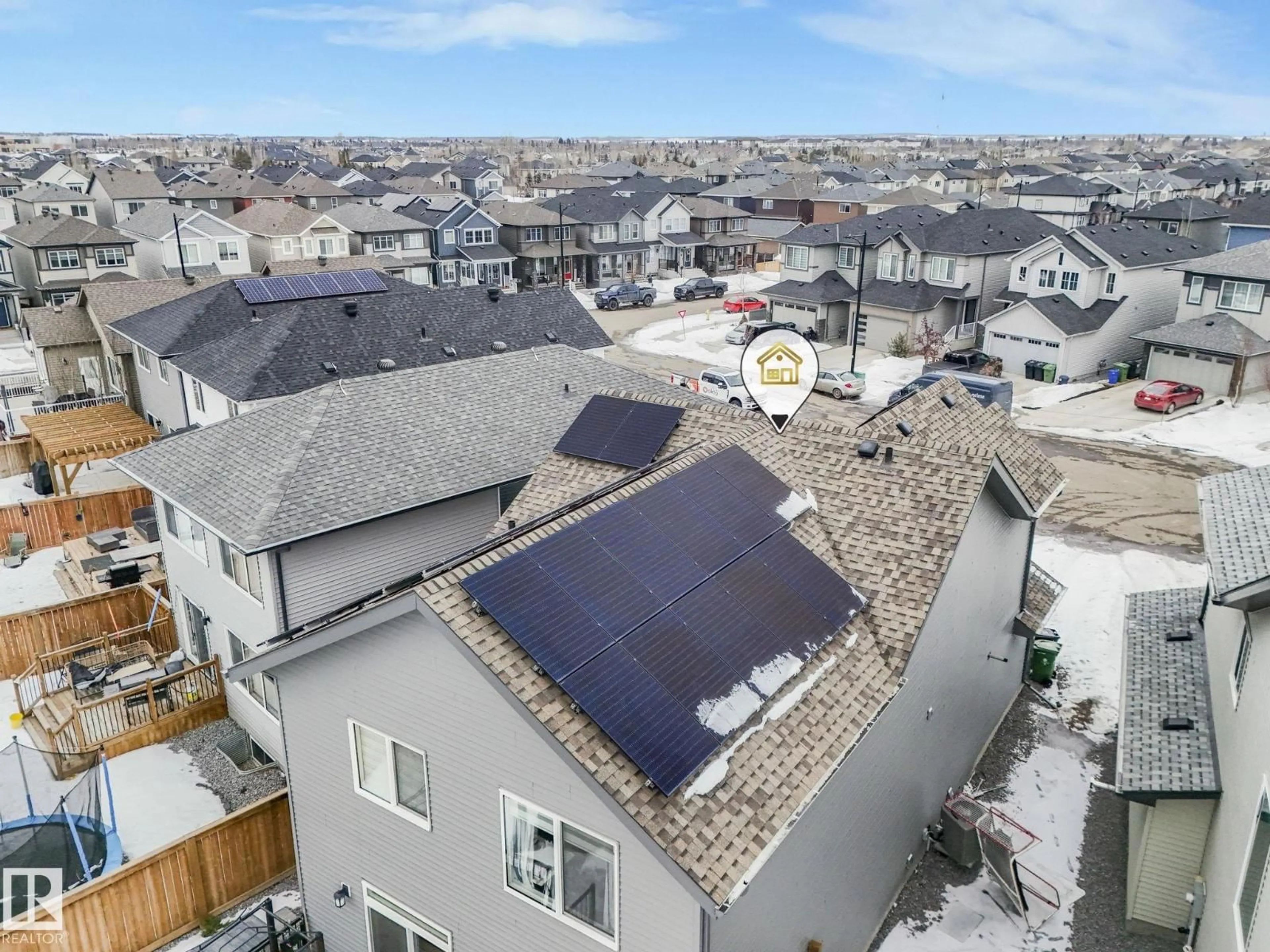A pic from outside/outdoor area/front of a property/back of a property/a pic from drone, street for 17 DALY PL, Fort Saskatchewan Alberta T8L0X3