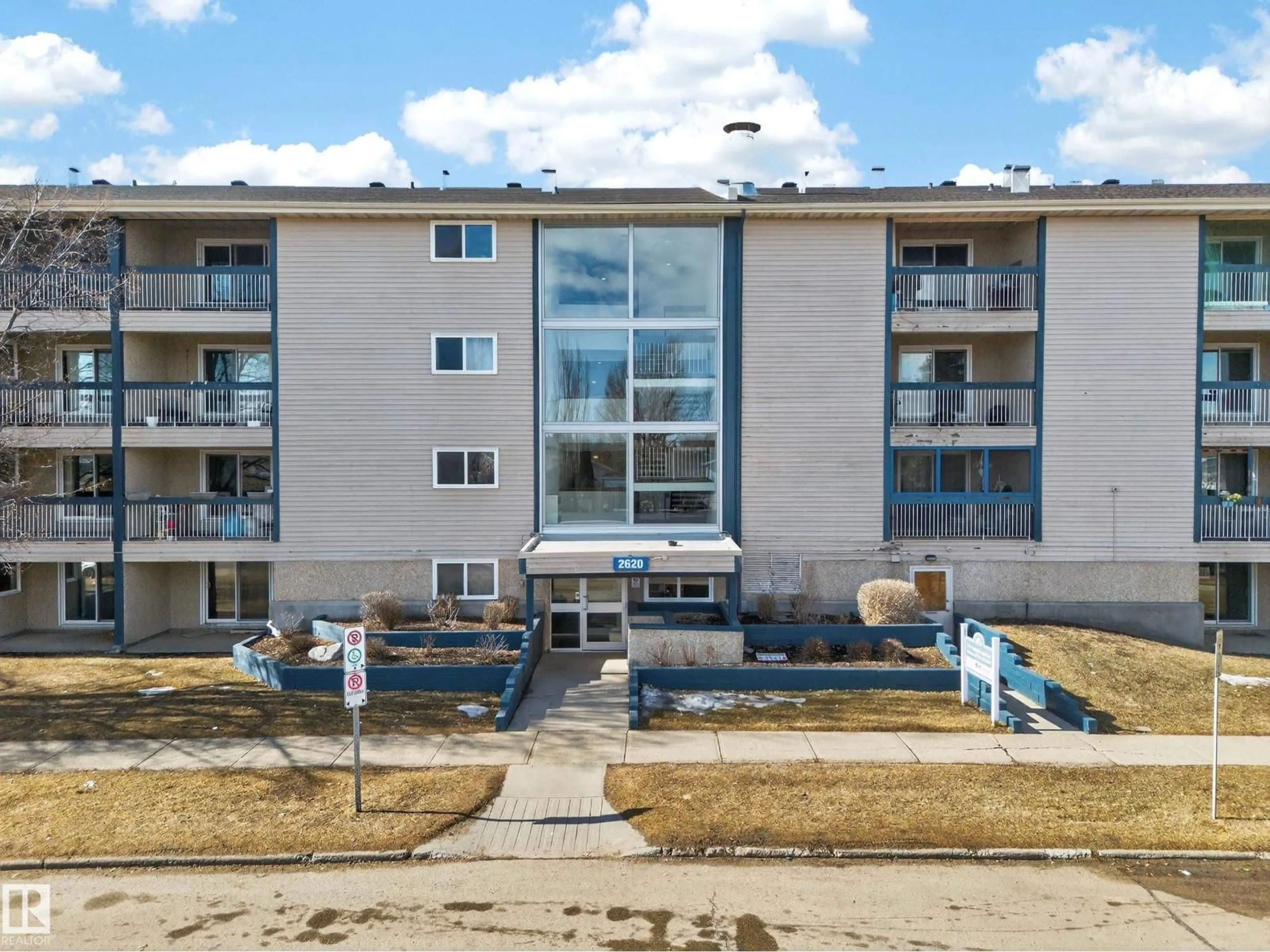 A pic from outside/outdoor area/front of a property/back of a property/a pic from drone, building for #406 - 2620 MILLWOODS ROAD EAST, Edmonton Alberta T6L5K6