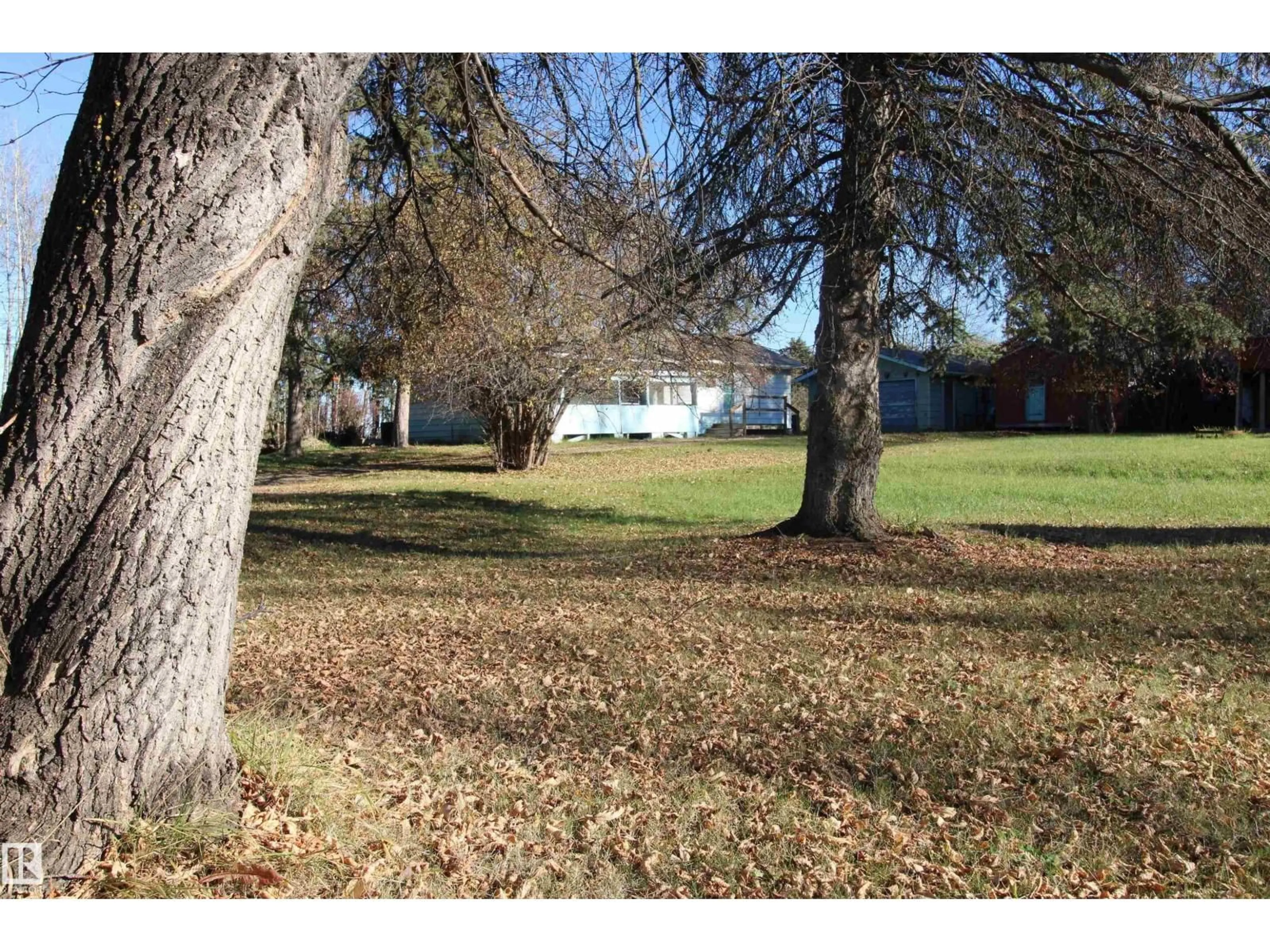 A pic from outside/outdoor area/front of a property/back of a property/a pic from drone, unknown for 53309A RGE ROAD 62, Rural Parkland County Alberta T0E0W0