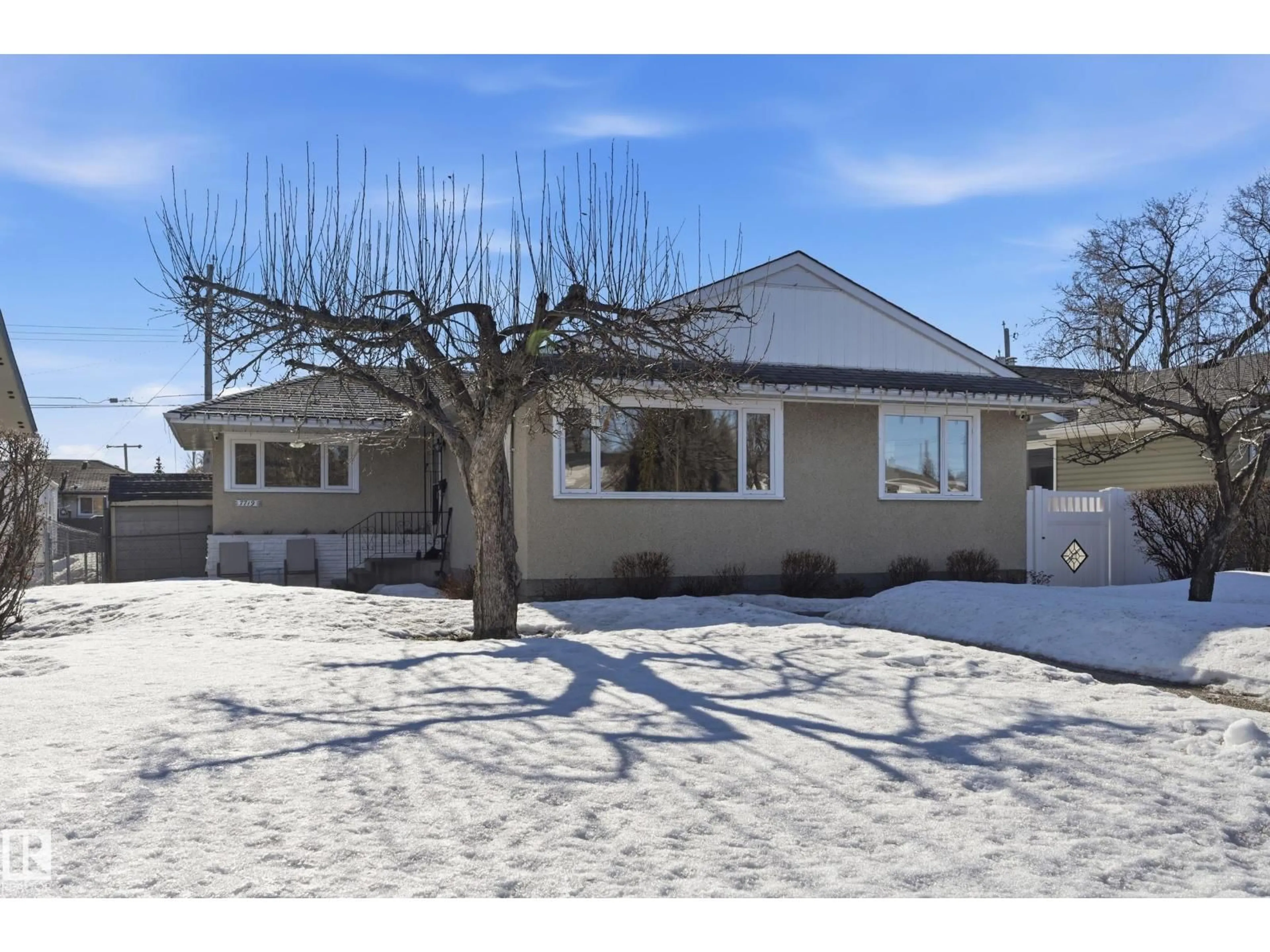 Unknown for 7719 71 AV, Edmonton Alberta T6C0A9