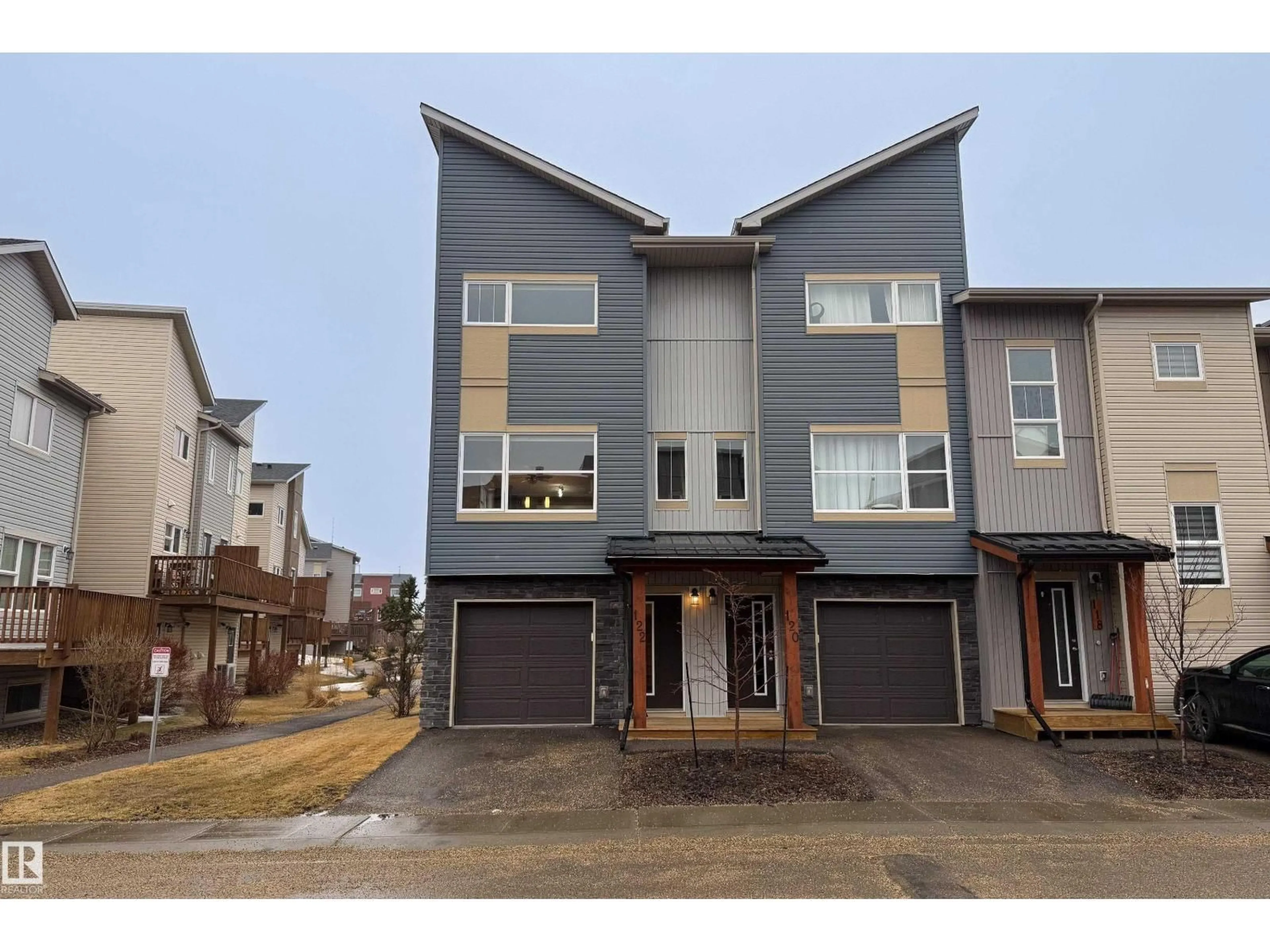 Unknown for 401 - 122 SOUTHFORK DR, Leduc Alberta T9E0X1