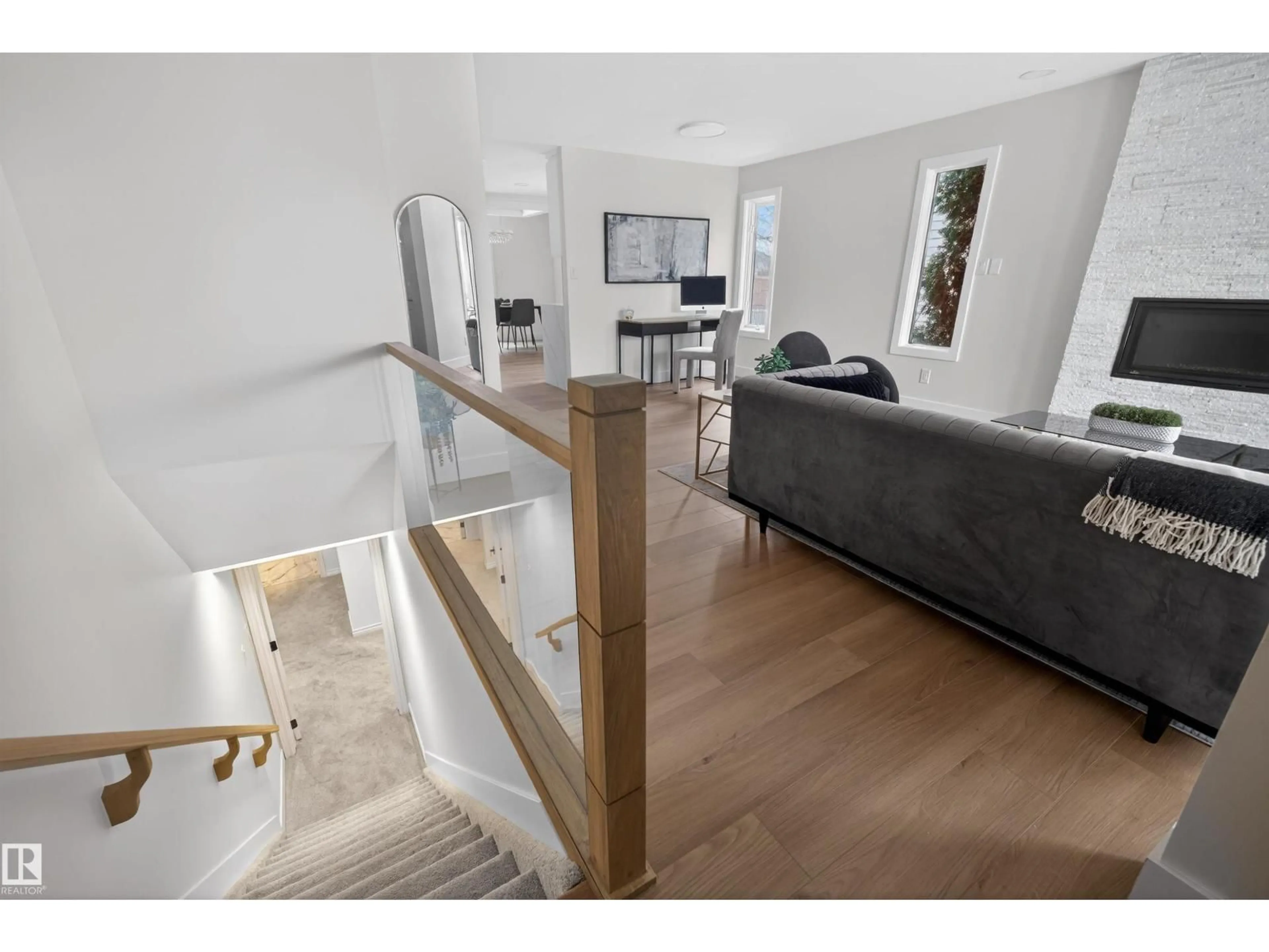 Stairs for 259 REGENCY DR, Sherwood Park Alberta T8A5P4