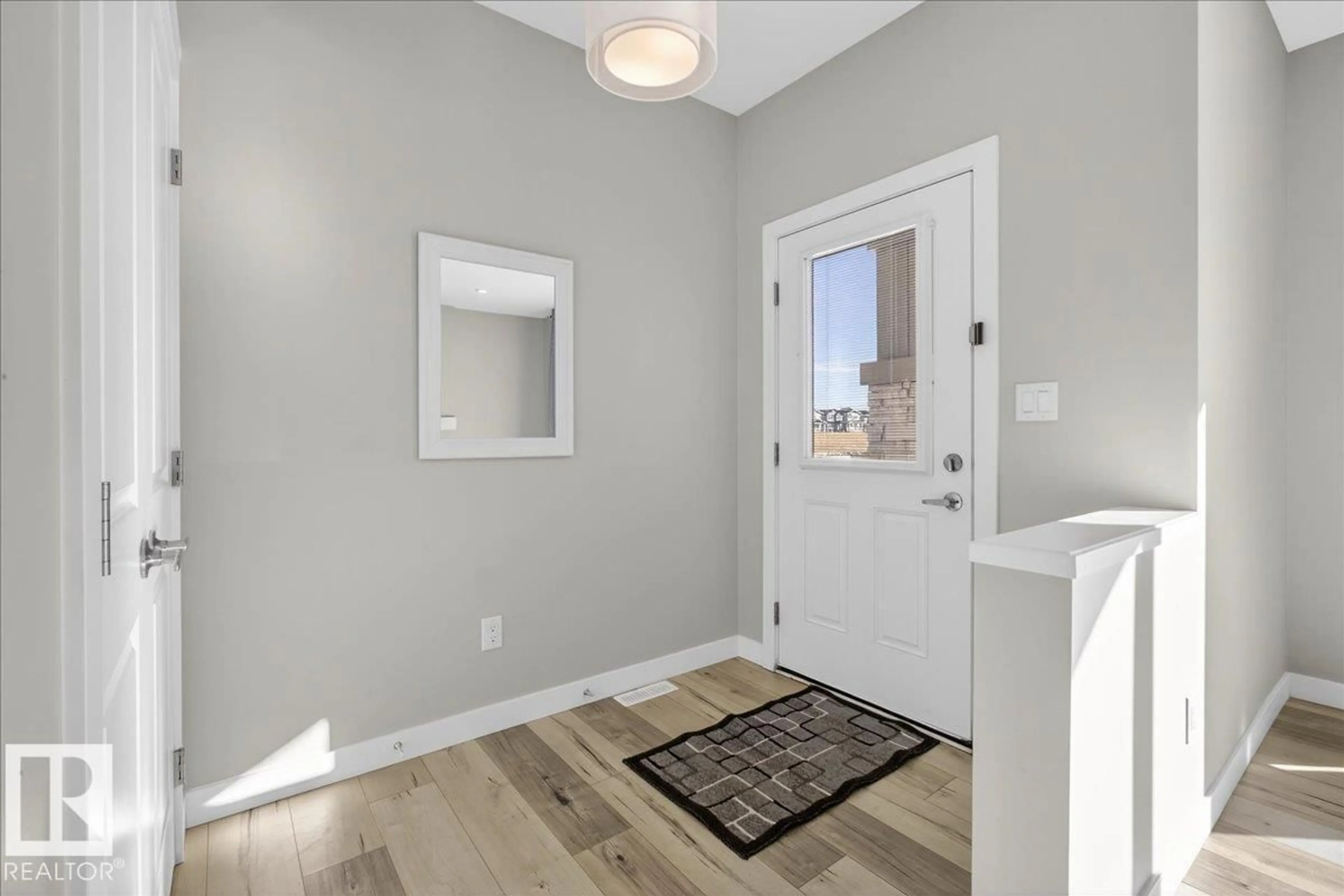 Indoor entryway for NW - 9876 206 ST, Edmonton Alberta T5T7L5