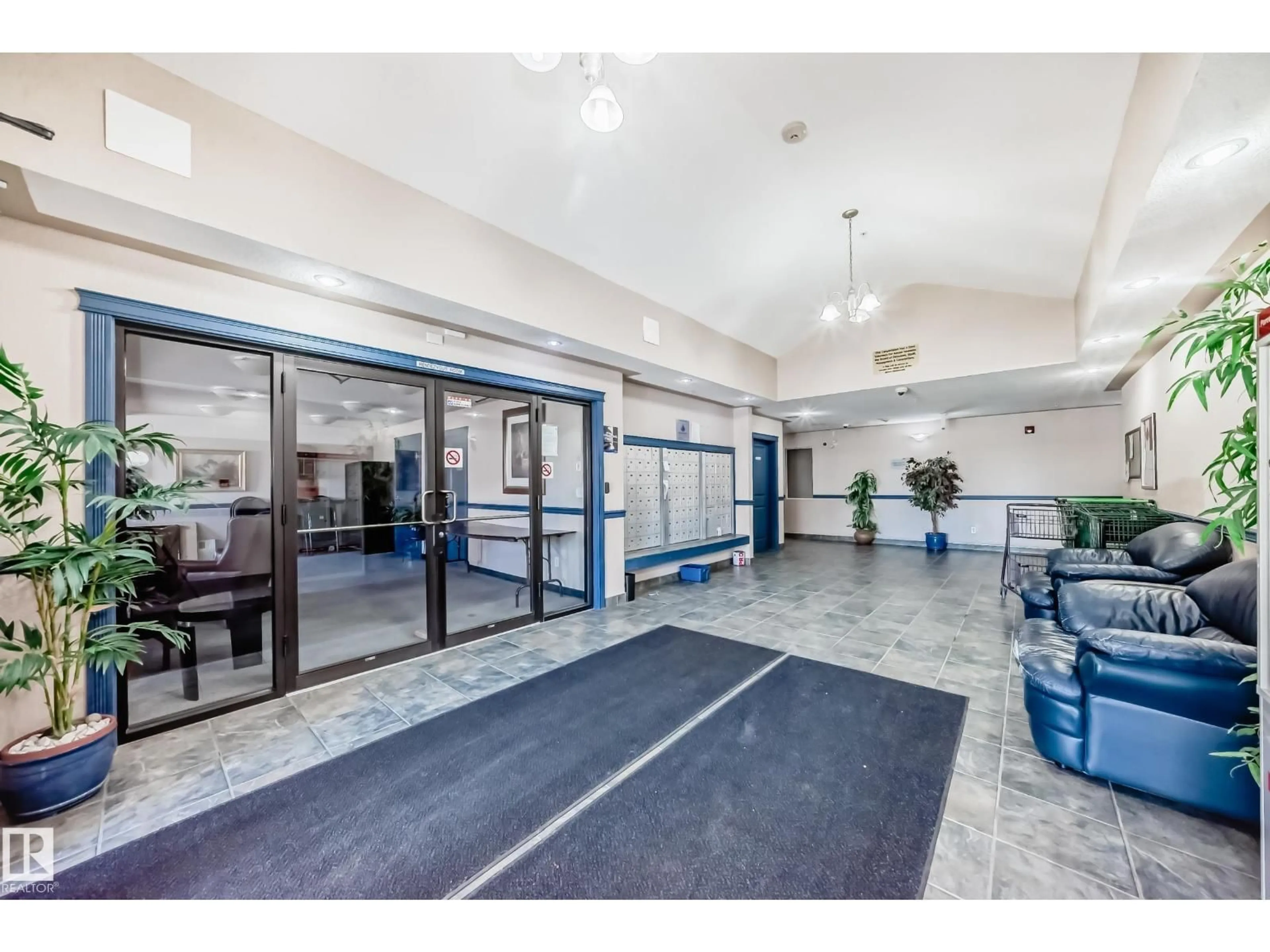 Indoor foyer for 126 - 16221 95 ST, Edmonton Alberta T5Z3V3