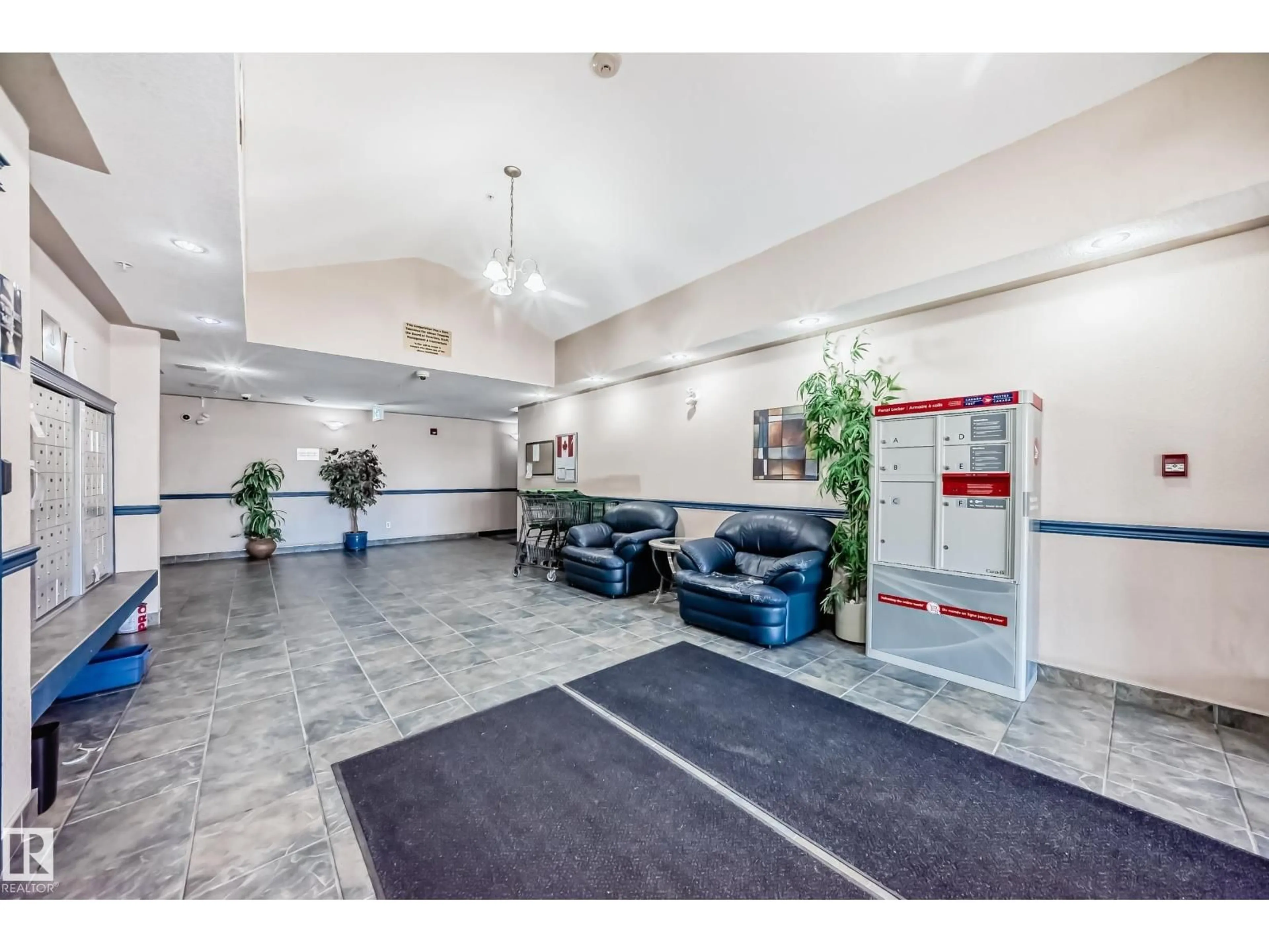 Indoor foyer for 126 - 16221 95 ST, Edmonton Alberta T5Z3V3