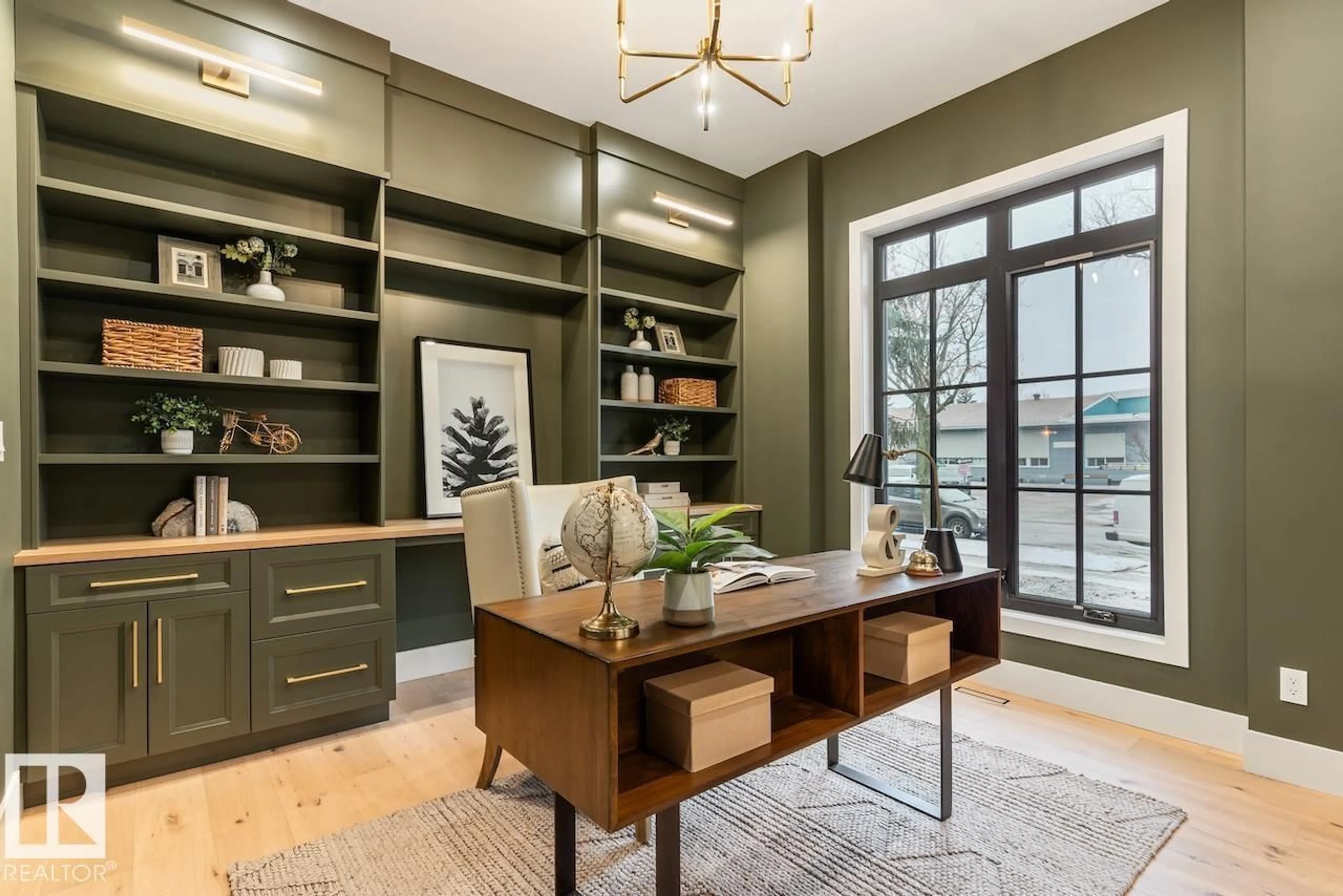 Indoor entryway for NW - 10519 138 ST, Edmonton Alberta T5N2J5