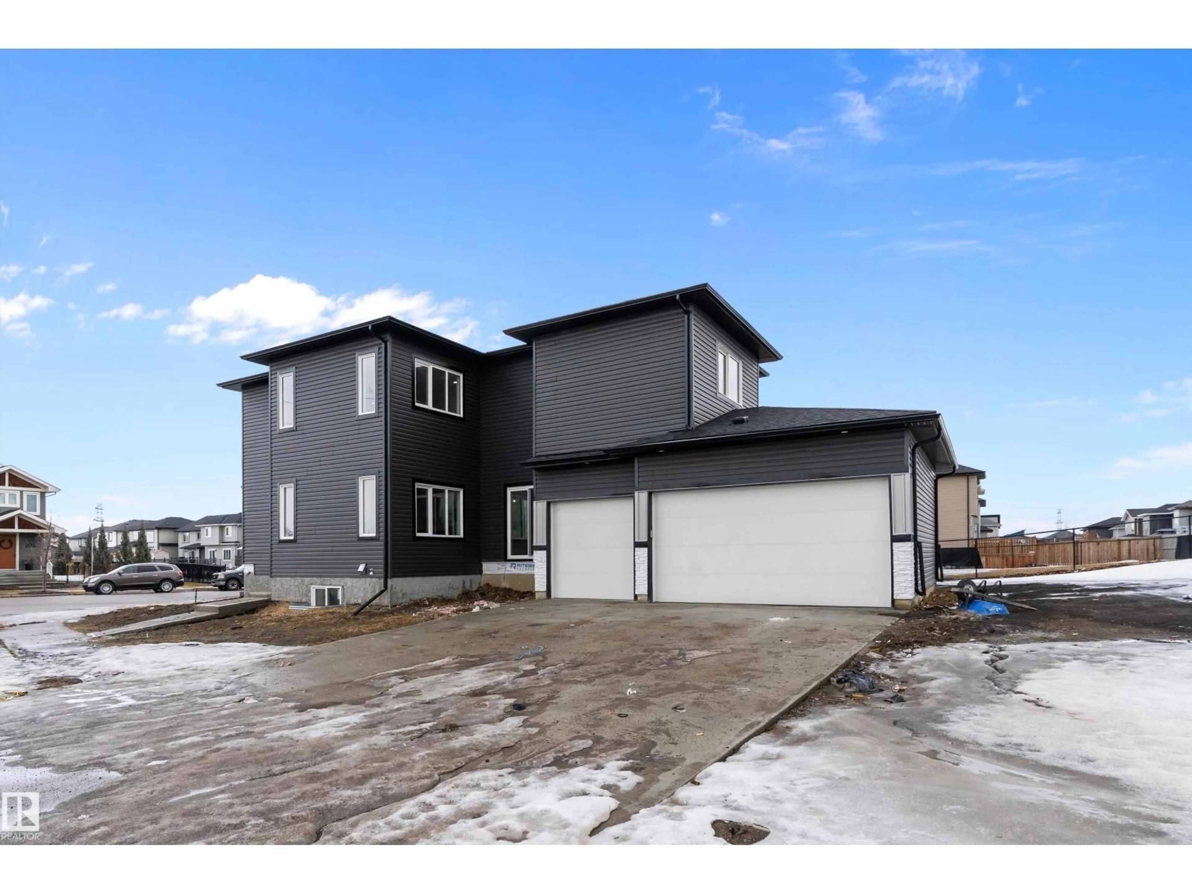 Unknown for 292 FRASER WY, Edmonton Alberta T5Y6C4