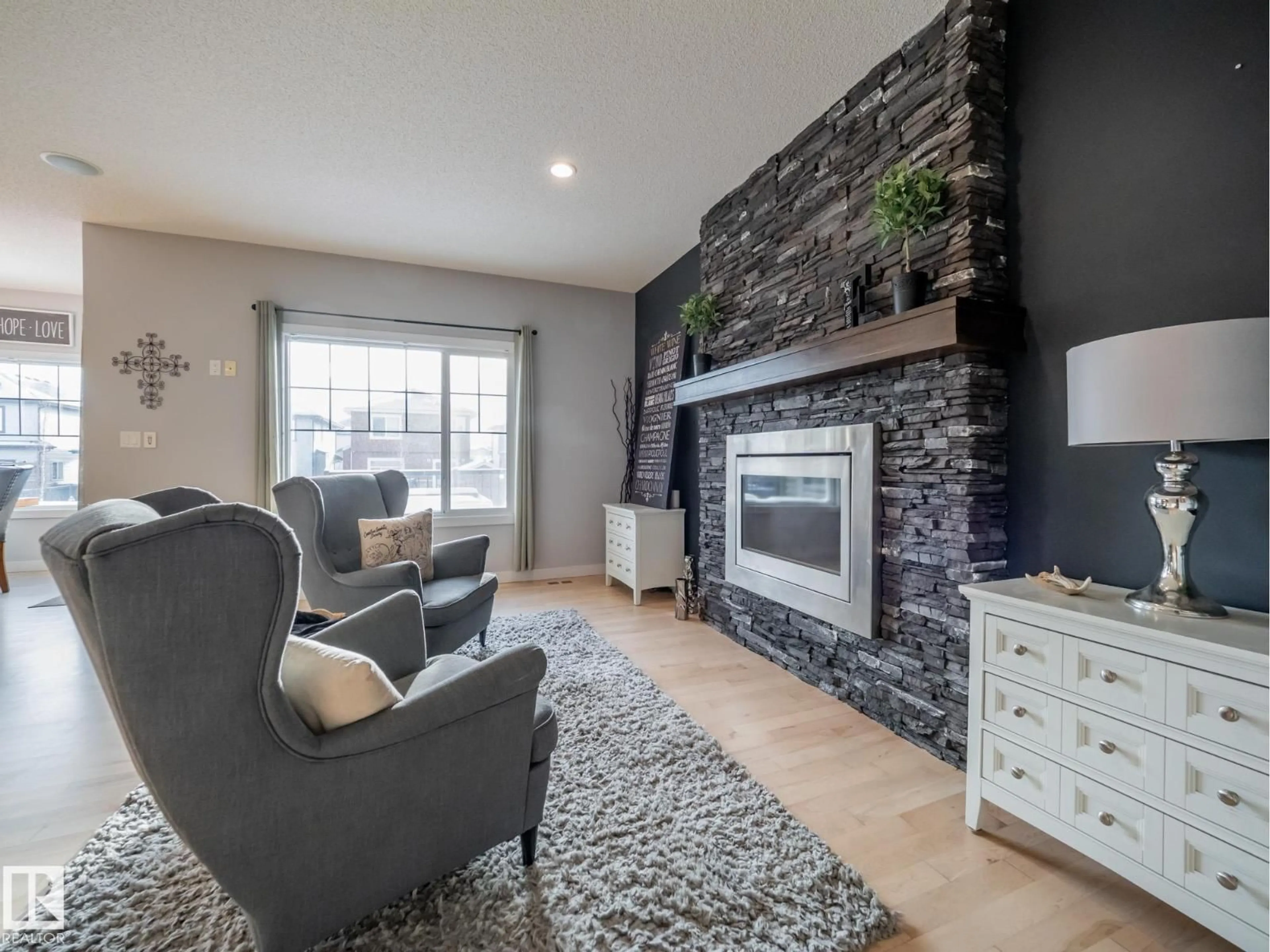 Living room with furniture, unknown for 4211 CHARLES CL, Edmonton Alberta T6W0Z5