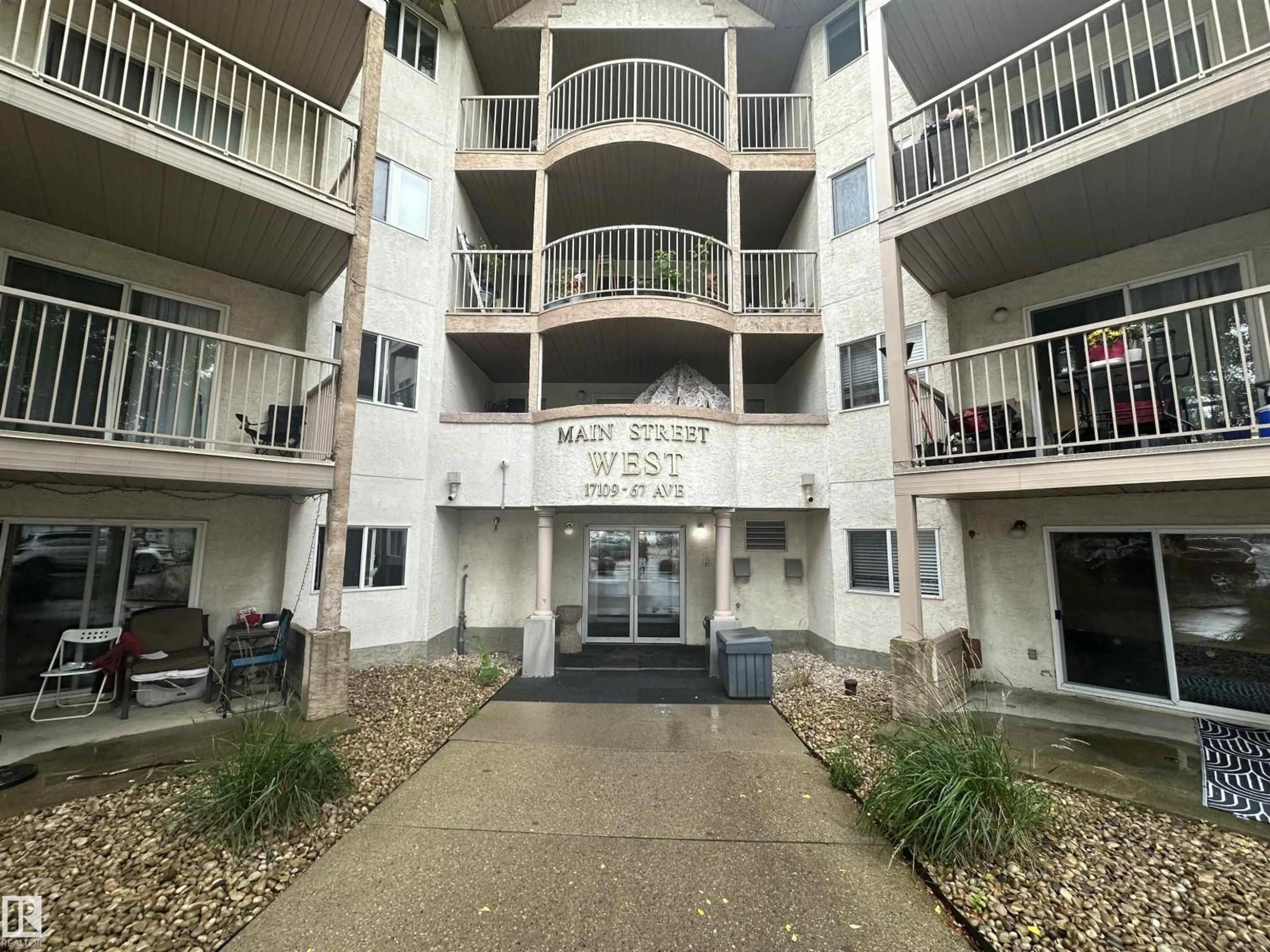 Indoor foyer for 318 - 17109 67 AV, Edmonton Alberta T5T6E6