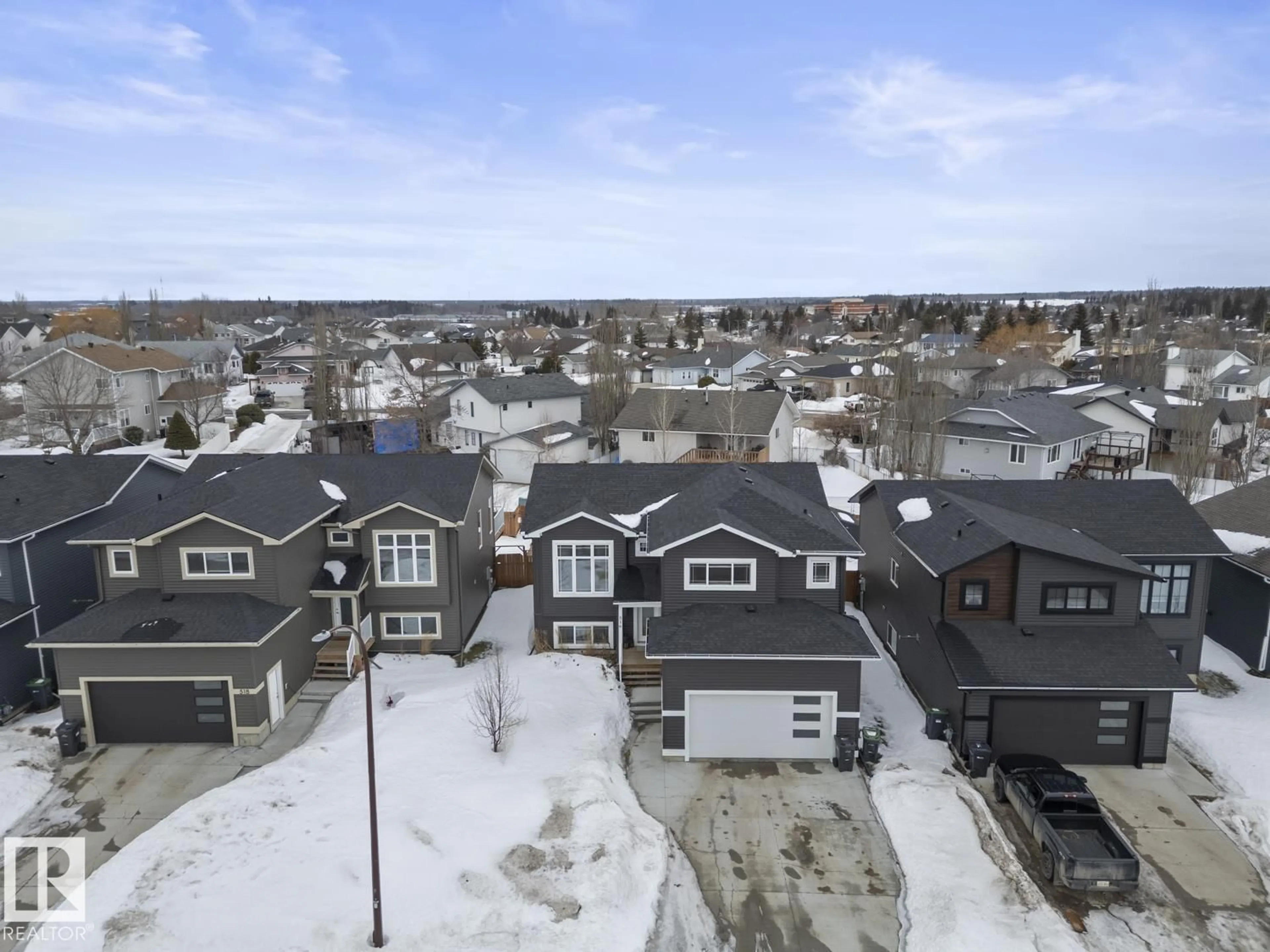 A pic from outside/outdoor area/front of a property/back of a property/a pic from drone, unknown for 516 18 ST, Cold Lake Alberta T9M0K3