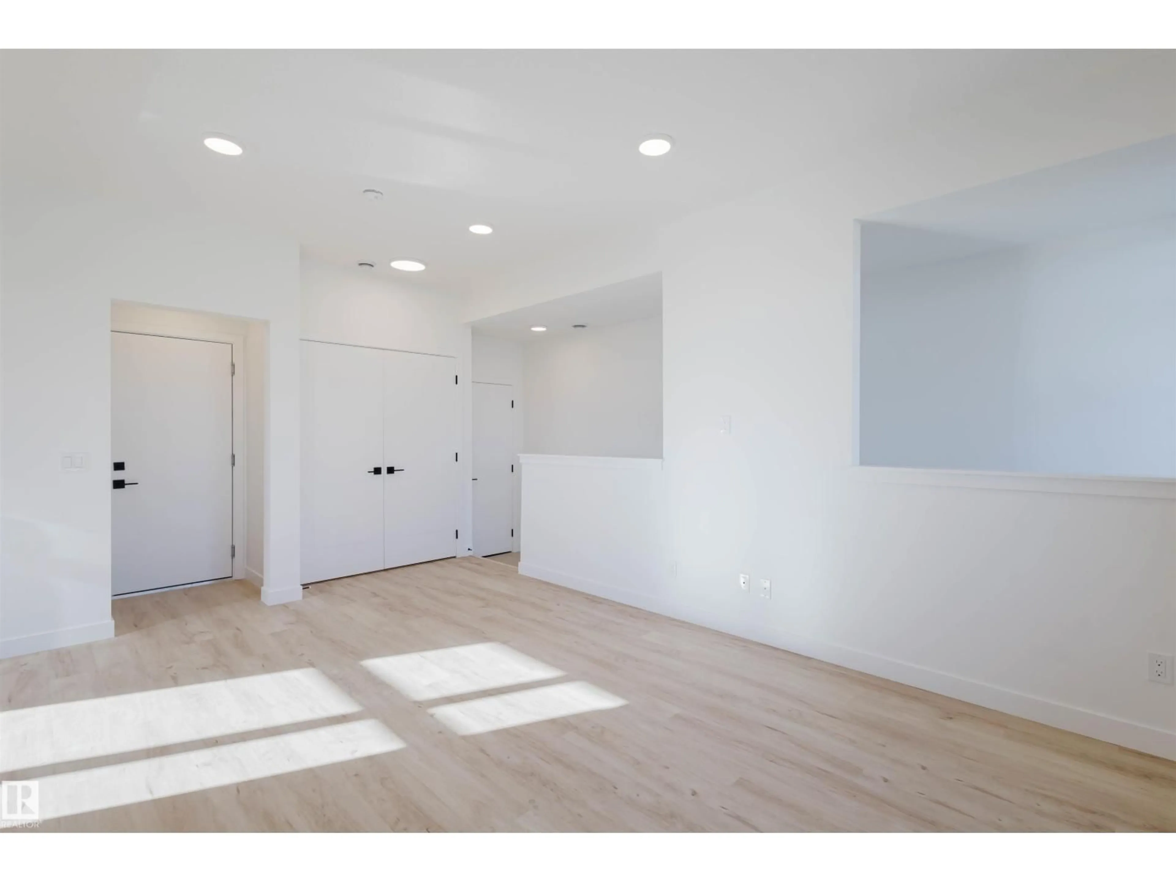 A pic of a room for #23 - 16231 19 AV, Edmonton Alberta T6W5C6