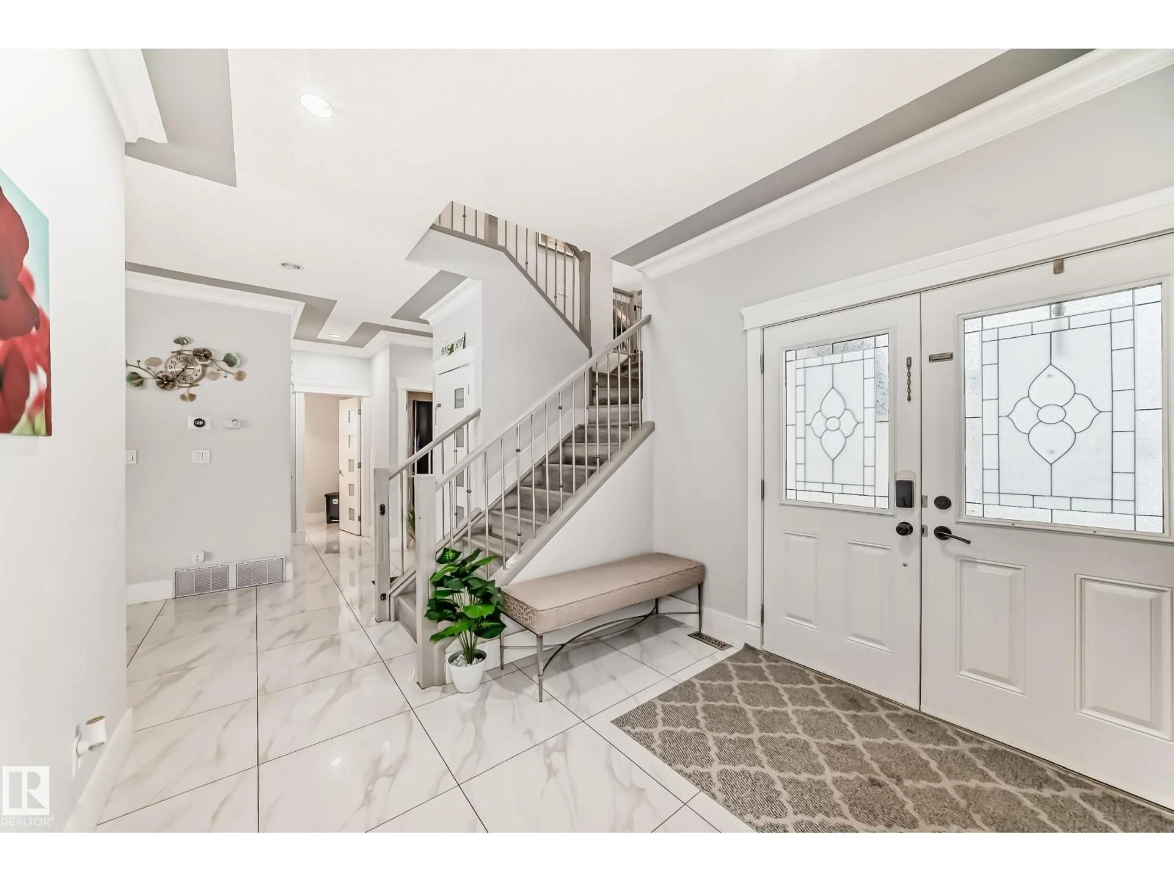 Indoor entryway for 6113 60 ST, Beaumont Alberta T4X0H8