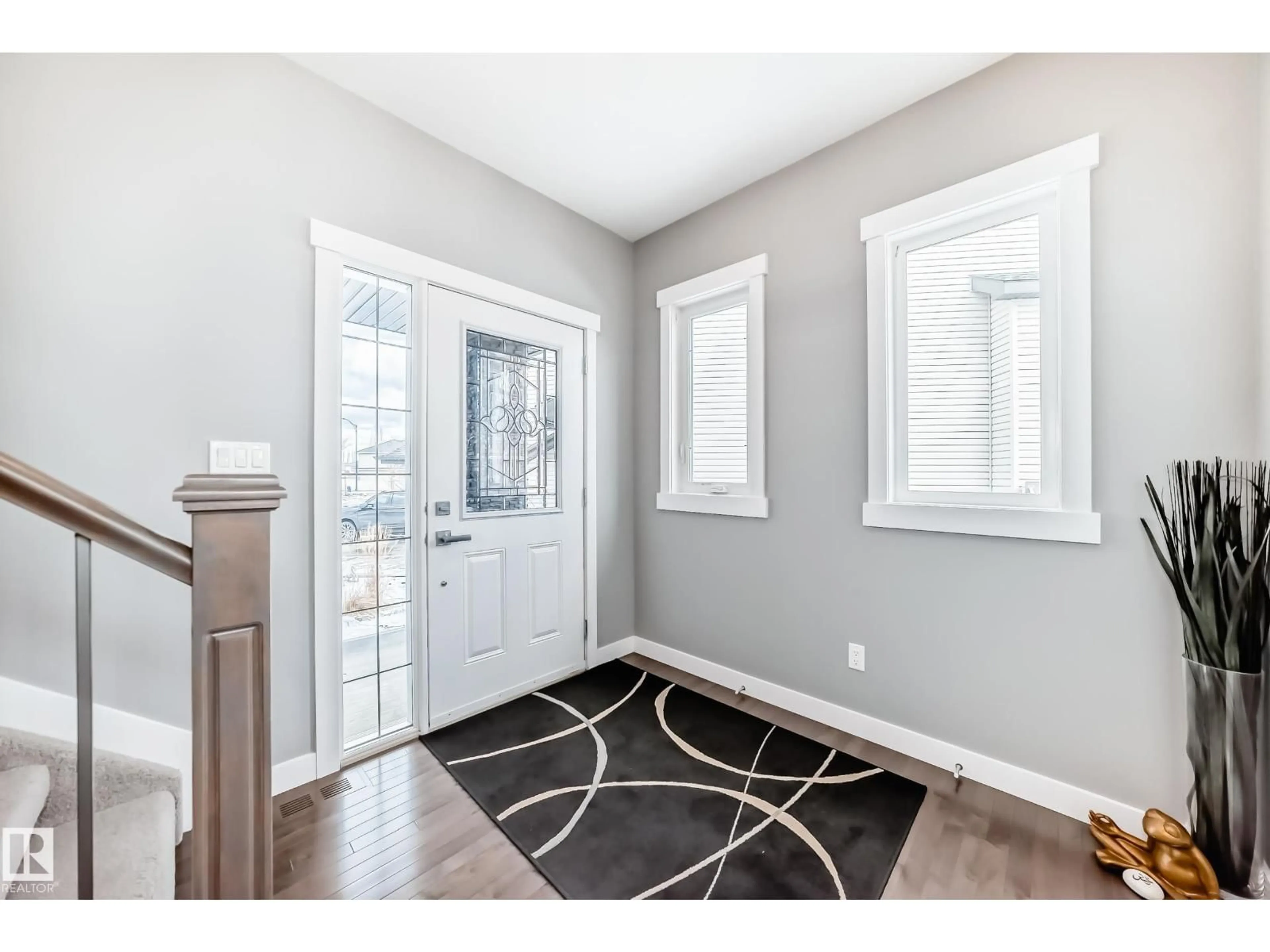 Indoor entryway for SW - 2117 69A ST, Edmonton Alberta T6X0S7