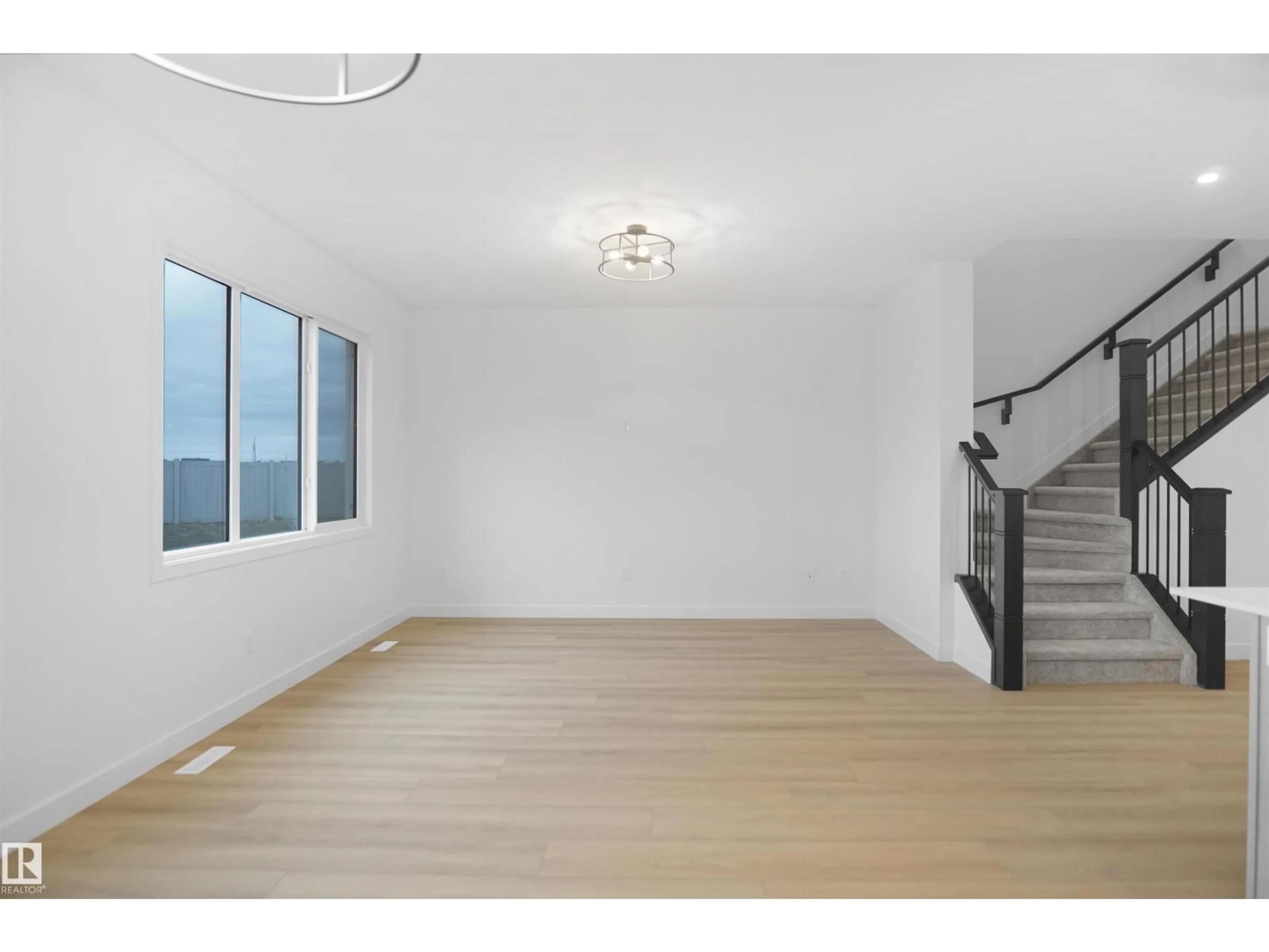 Unknown for 19446 22A AV, Edmonton Alberta T6M1P9