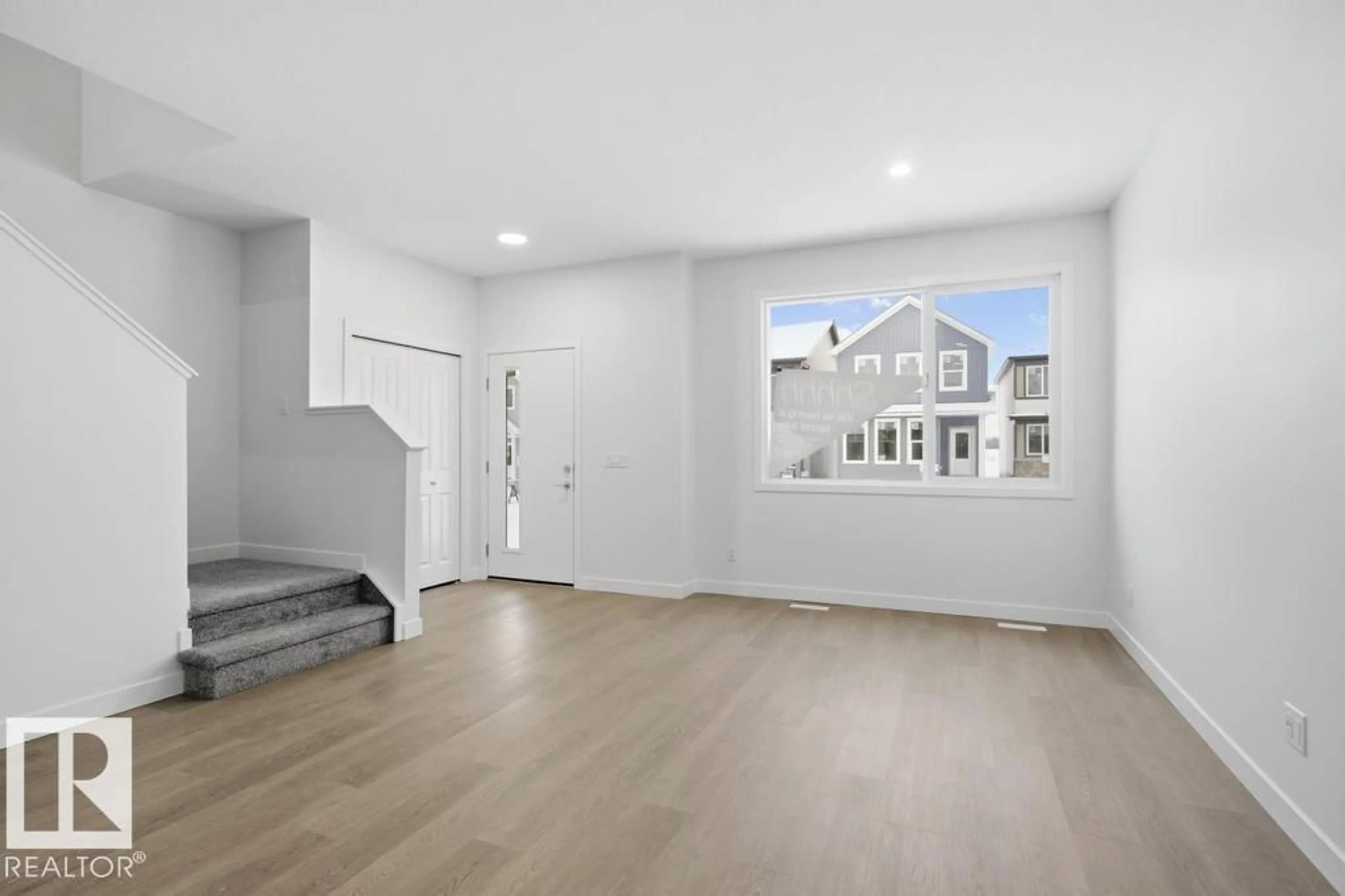 Unknown for 3763 ERLANGER DR, Edmonton Alberta T6M1R9