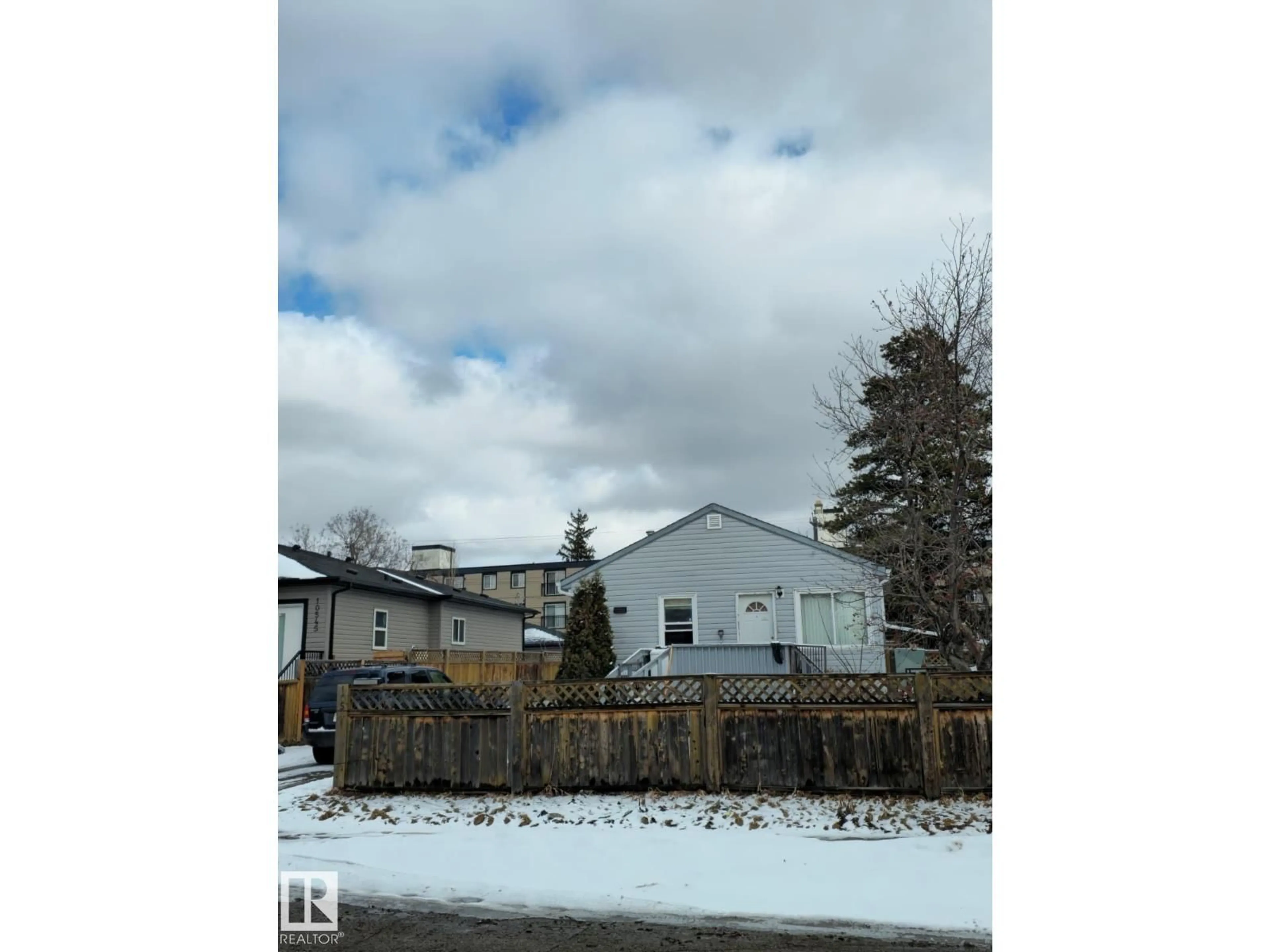 Blurry image for NW - 10541 157 ST, Edmonton Alberta T5P2V7