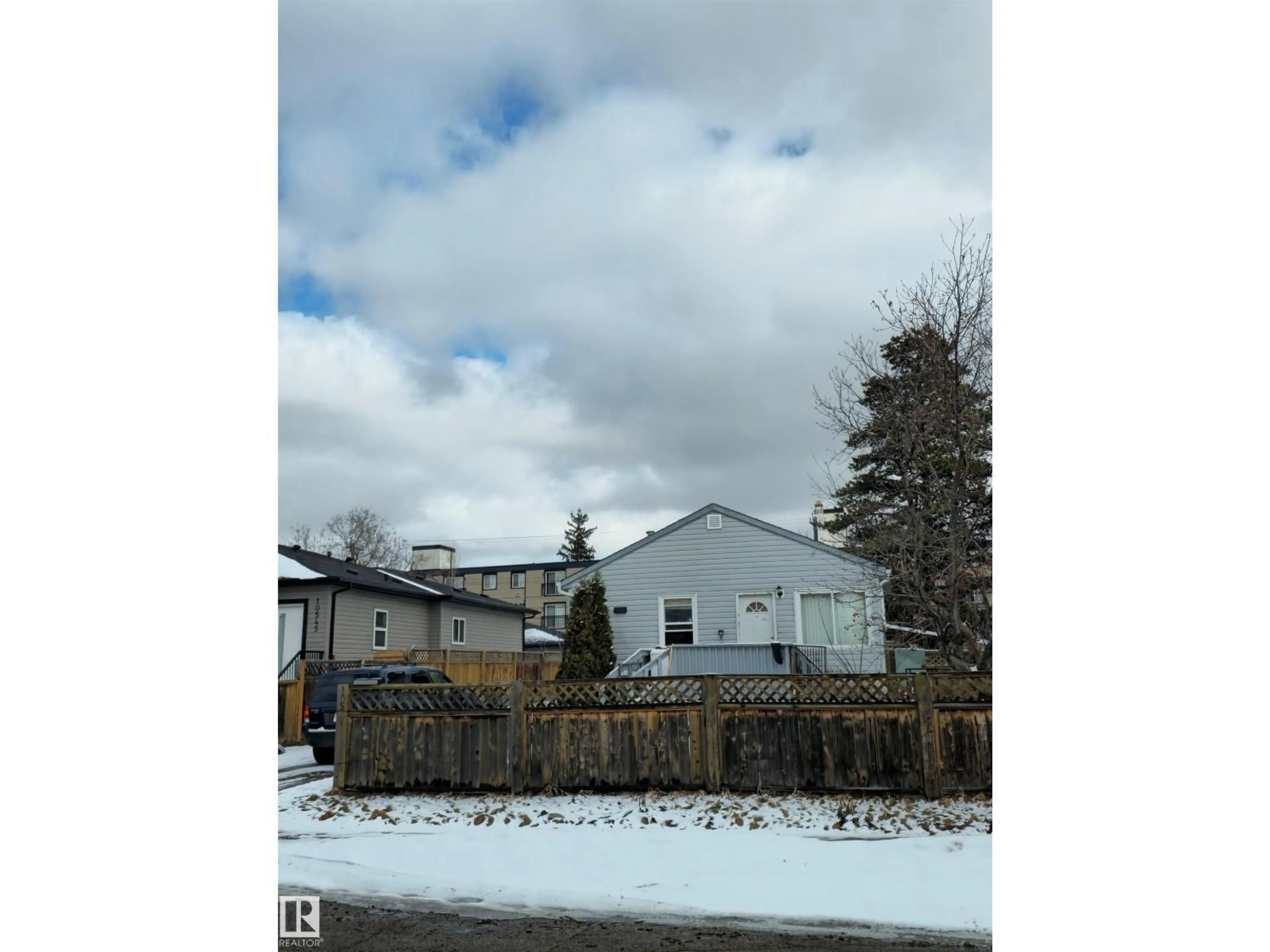Blurry image for NW - 10541 157 ST, Edmonton Alberta T5P2V7