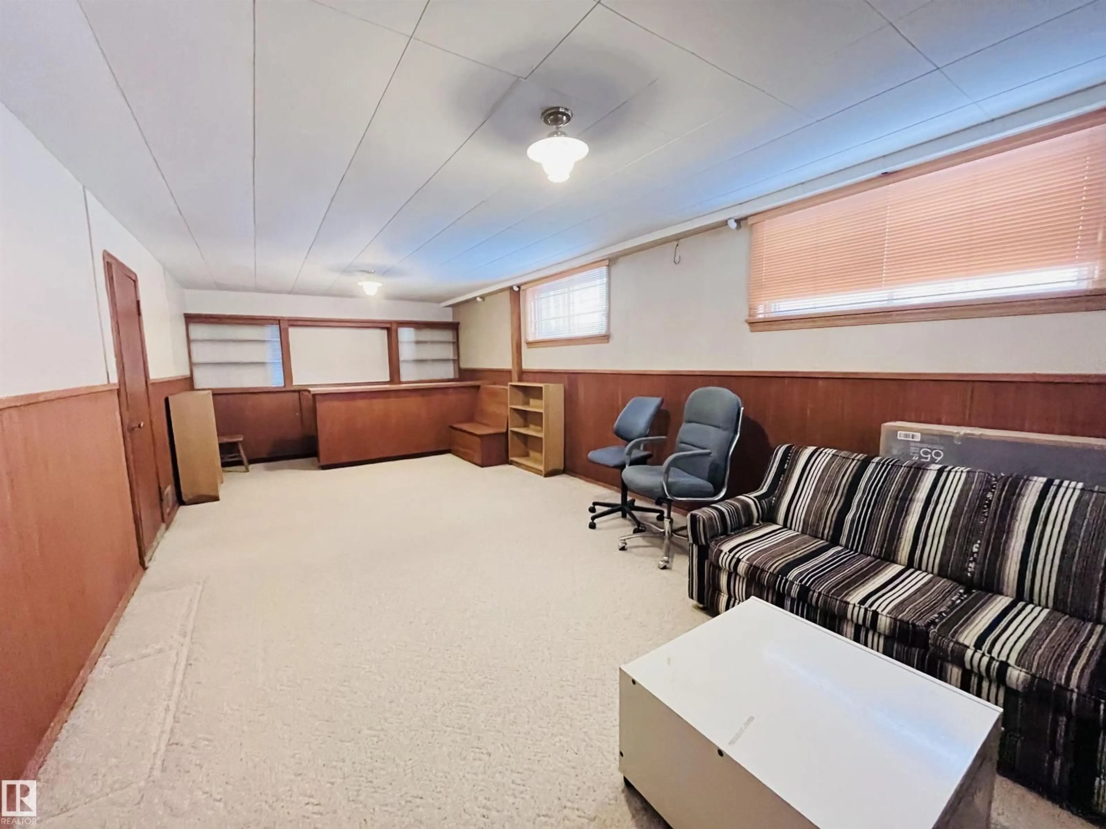 A pic of a room for 7911 119 ST, Edmonton Alberta T6G1W6