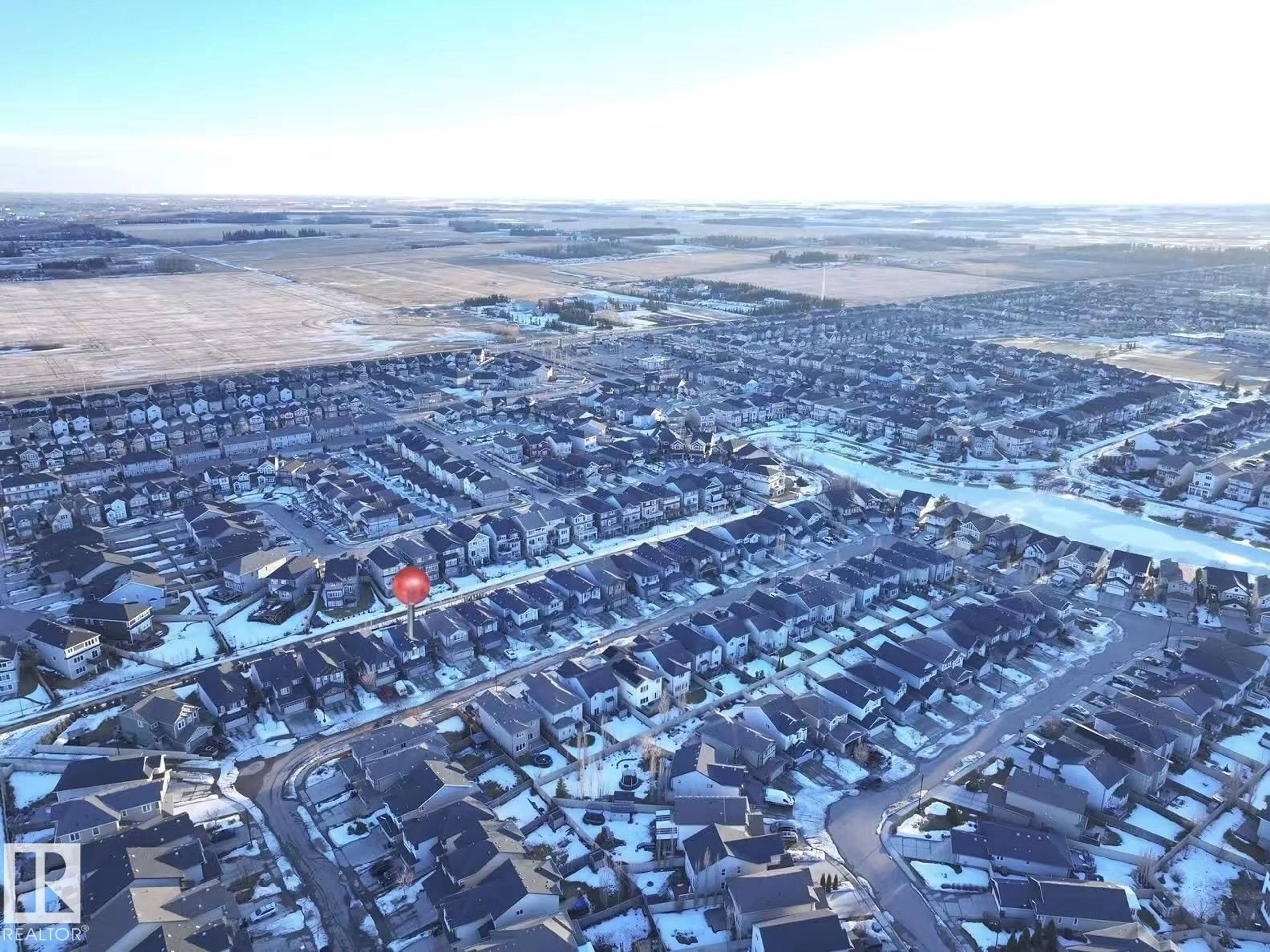 A pic from outside/outdoor area/front of a property/back of a property/a pic from drone, water/lake/river/ocean view for 3241 ABBOTT CRESCENT, Edmonton Alberta T6W2V3
