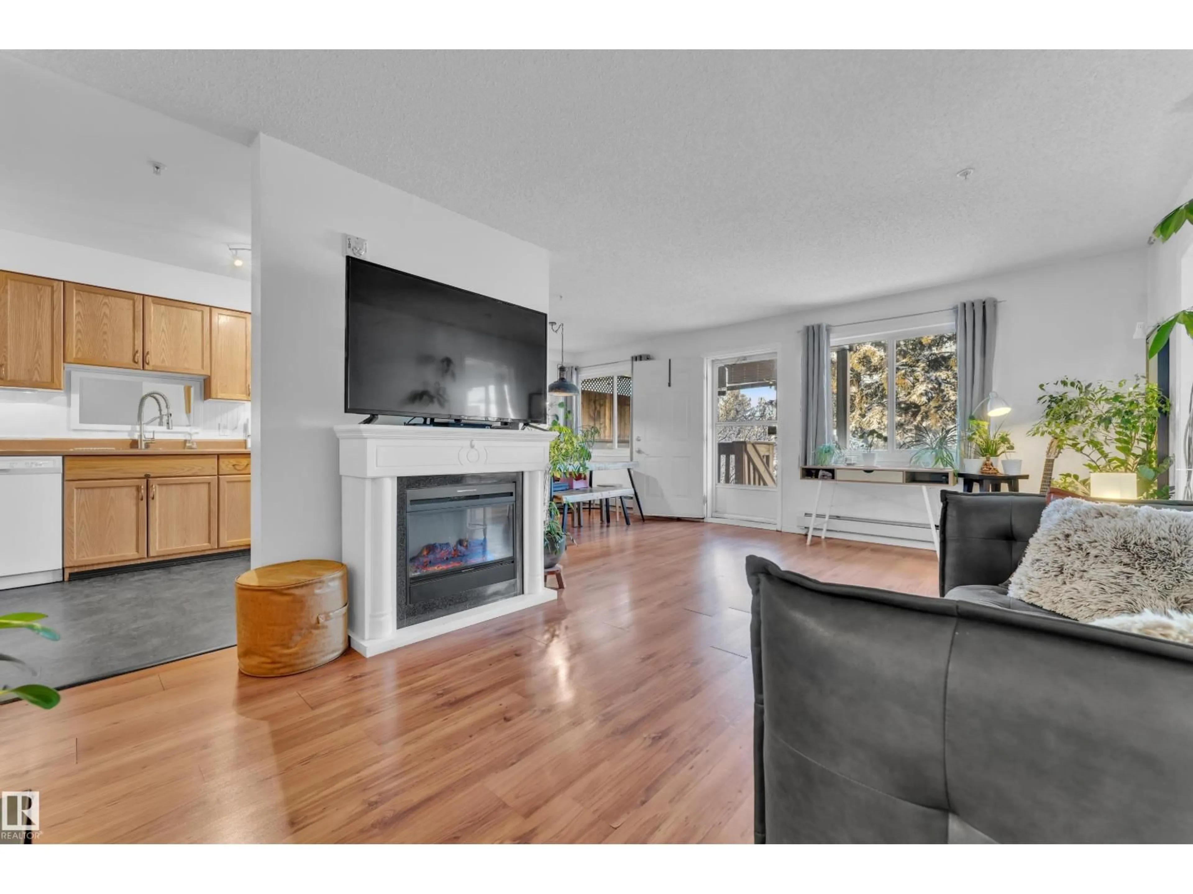 Unknown for 105 - 114 MCKENNEY AVE, St. Albert Alberta T8N2Y2