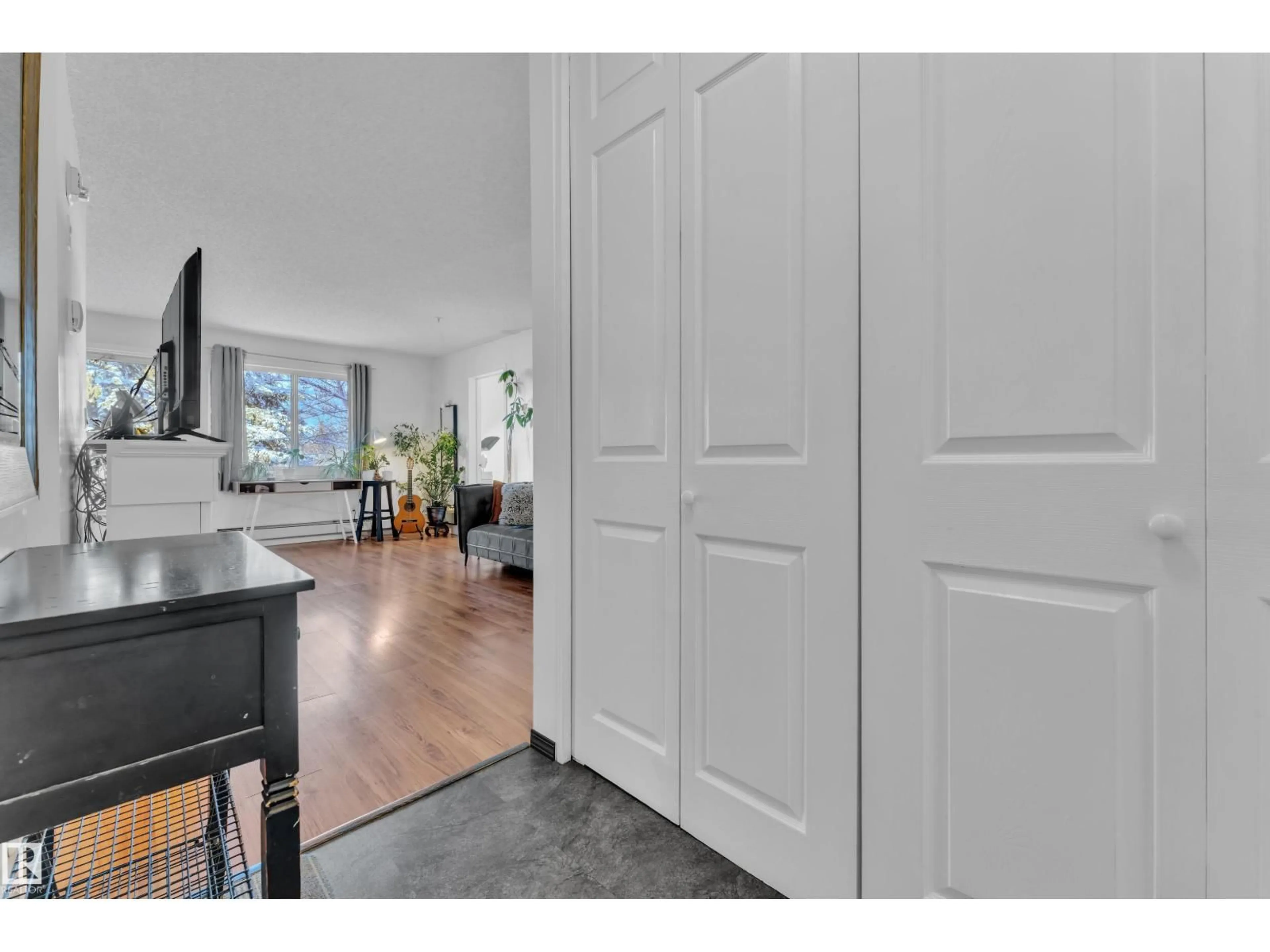 Unknown for 105 - 114 MCKENNEY AVE, St. Albert Alberta T8N2Y2