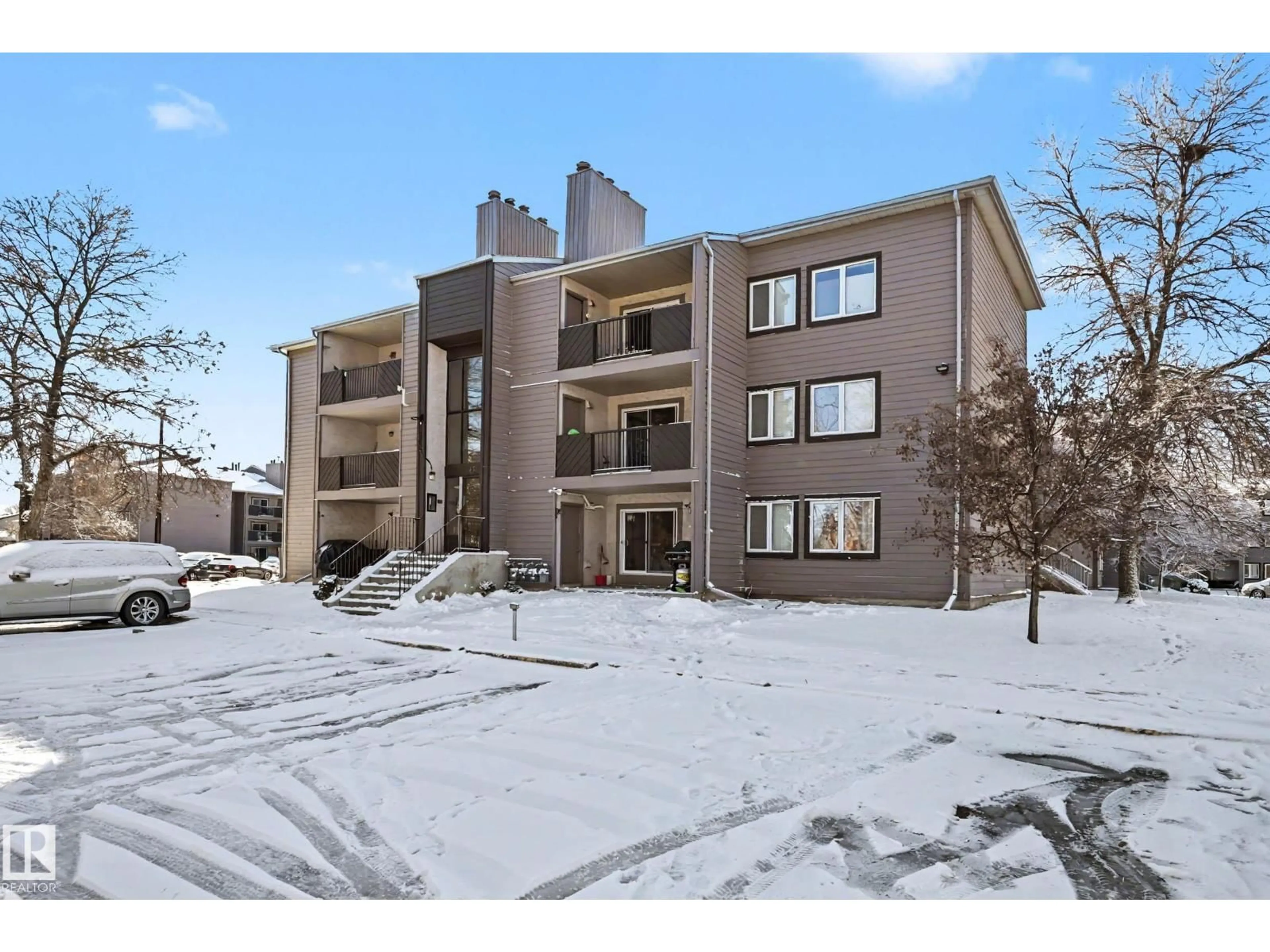 Patio, mountain view for 105 - 45 AKINS DR, St. Albert Alberta T8N3M6