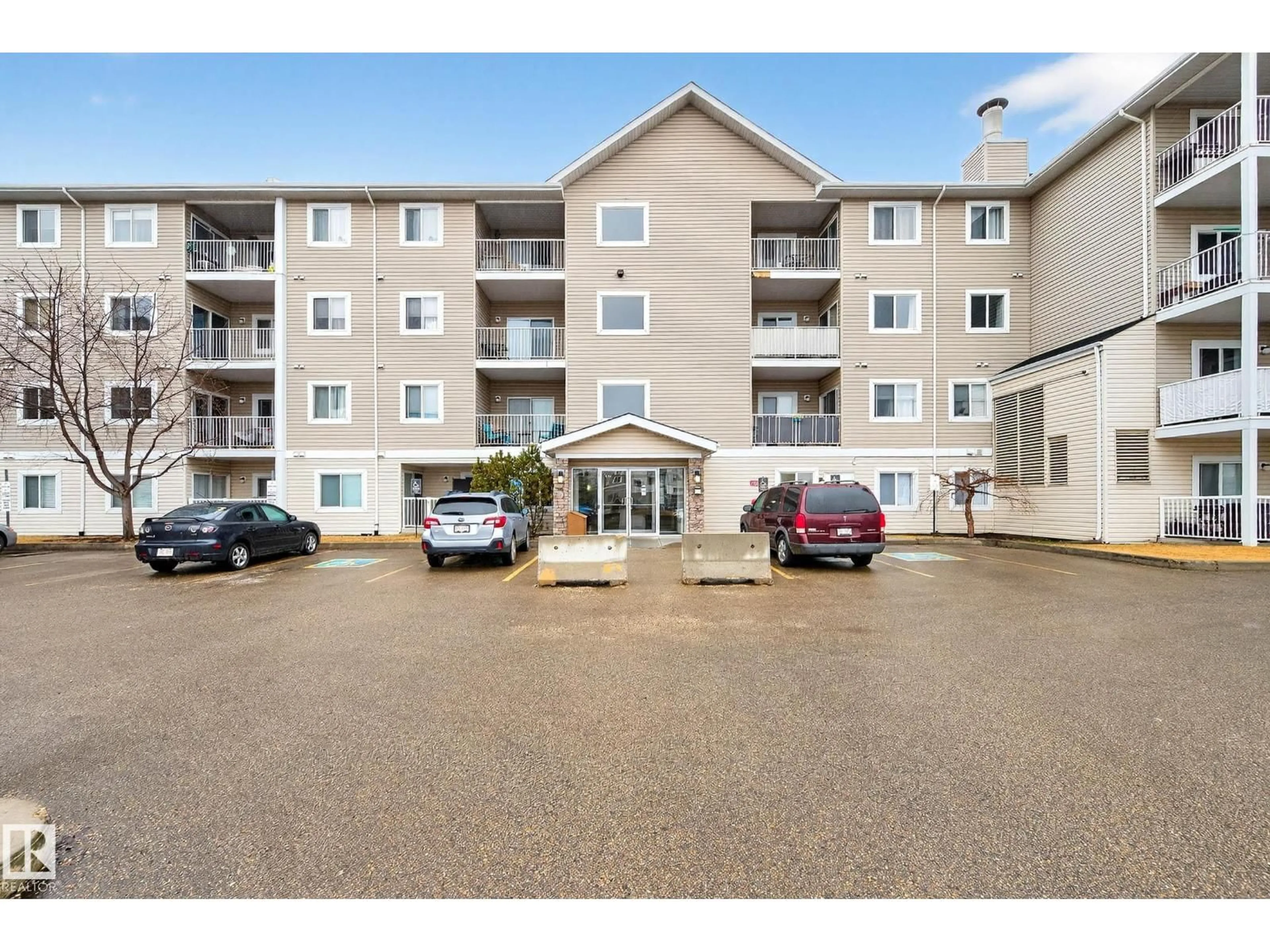 Unknown for 209 - 4309 33 ST, Stony Plain Alberta T7Z0C4