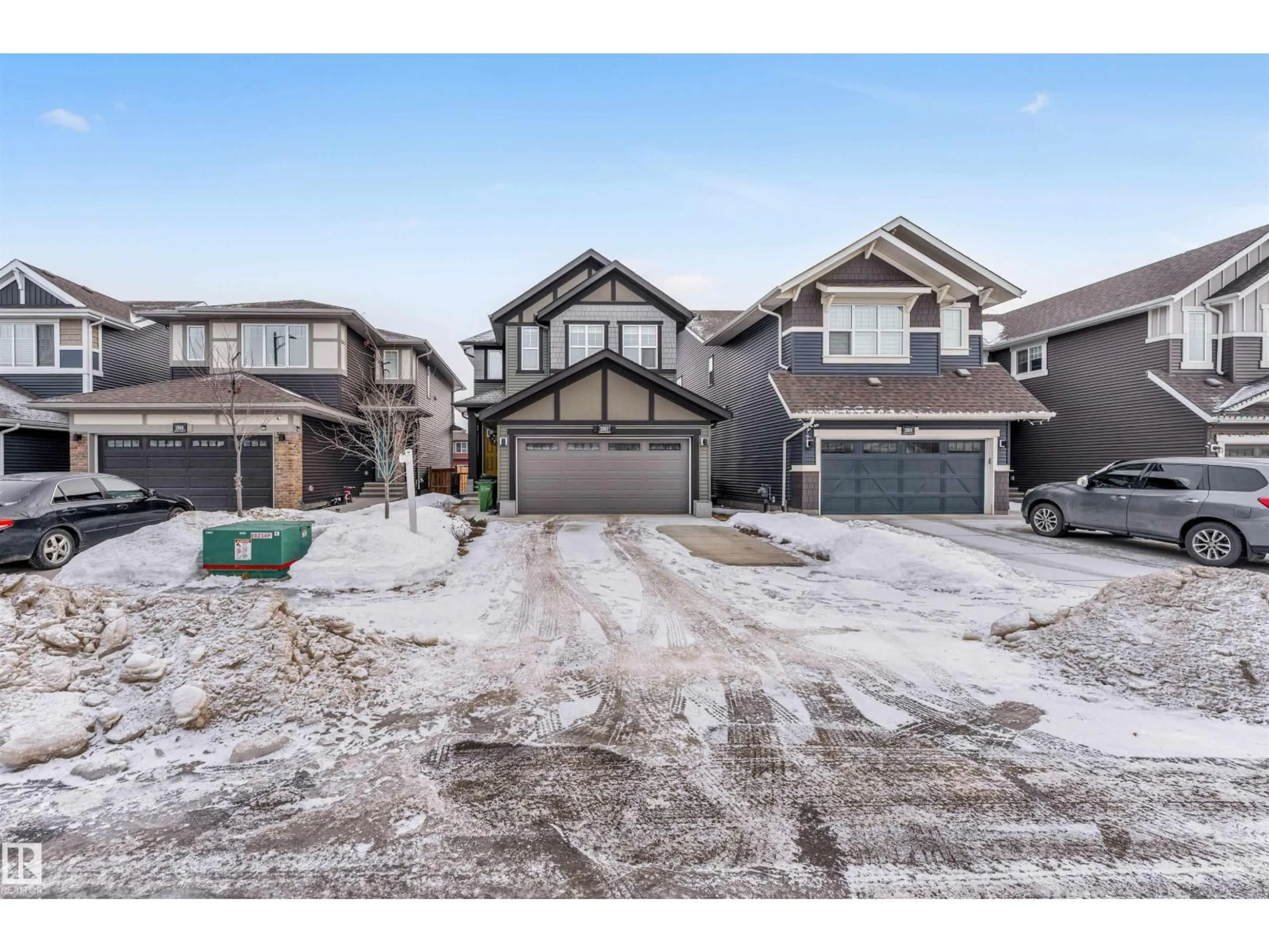 A pic from outside/outdoor area/front of a property/back of a property/a pic from drone, street for SW - 2987 CHOKECHERRY CM, Edmonton Alberta T6X2M2