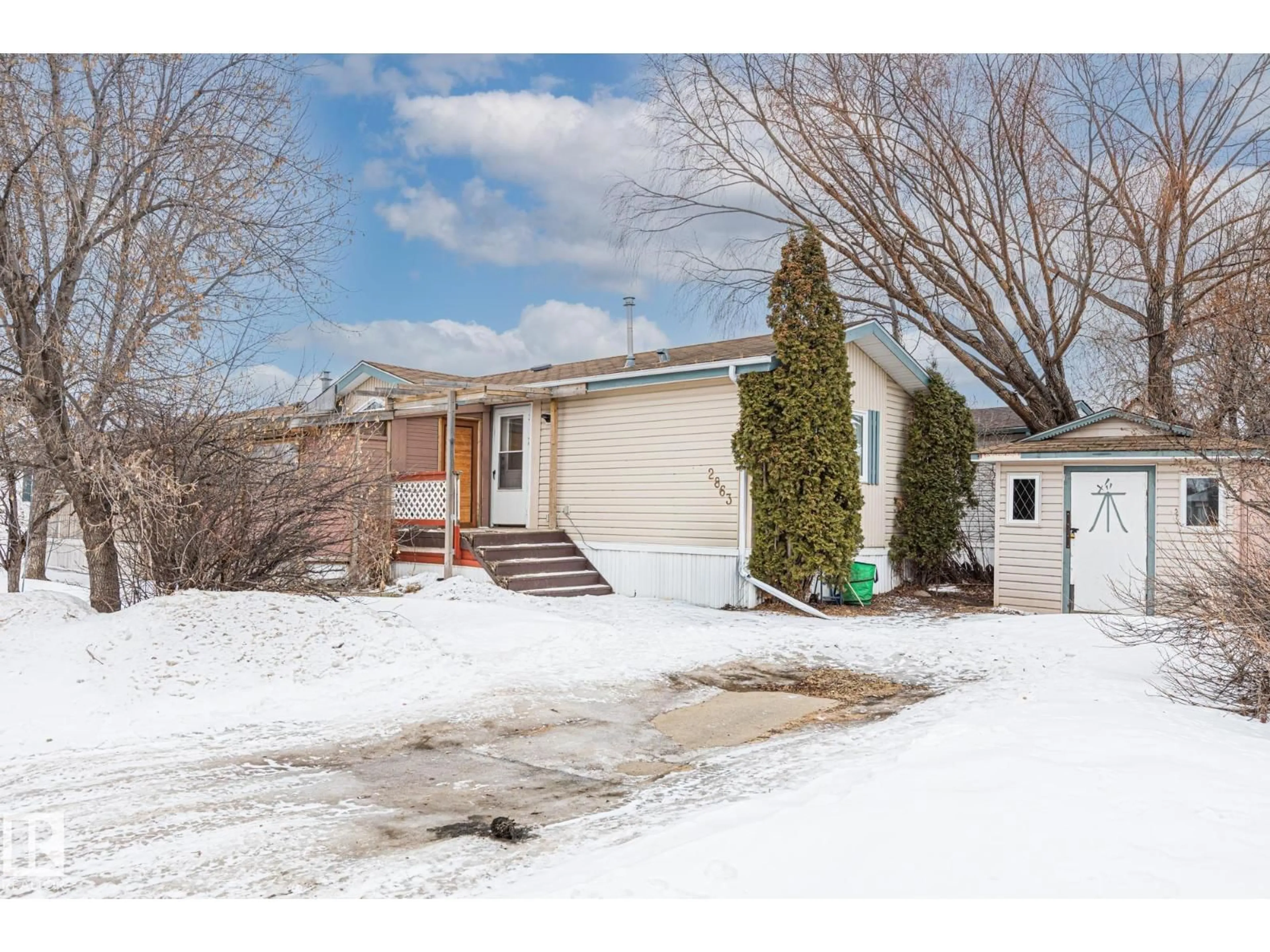 Unknown for 2863 LAKESIDE CLOSE, Edmonton Alberta T5S1T5