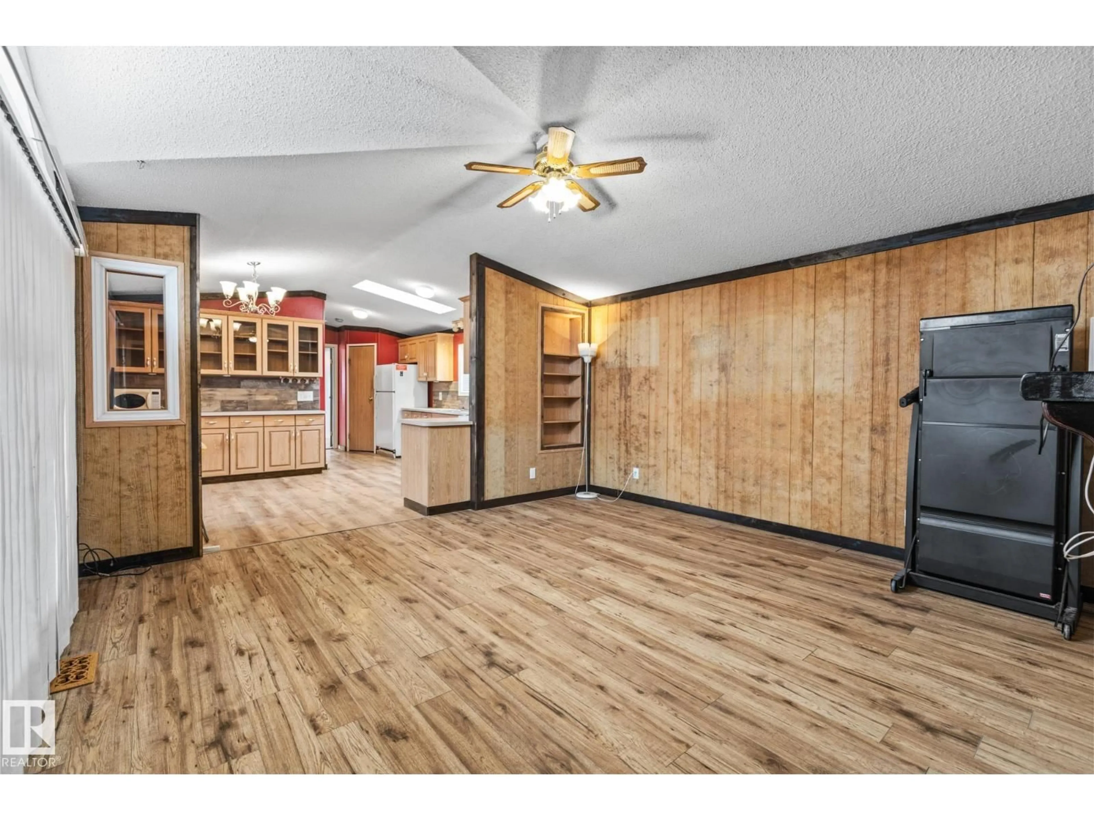 Unknown for 2863 LAKESIDE CLOSE, Edmonton Alberta T5S1T5