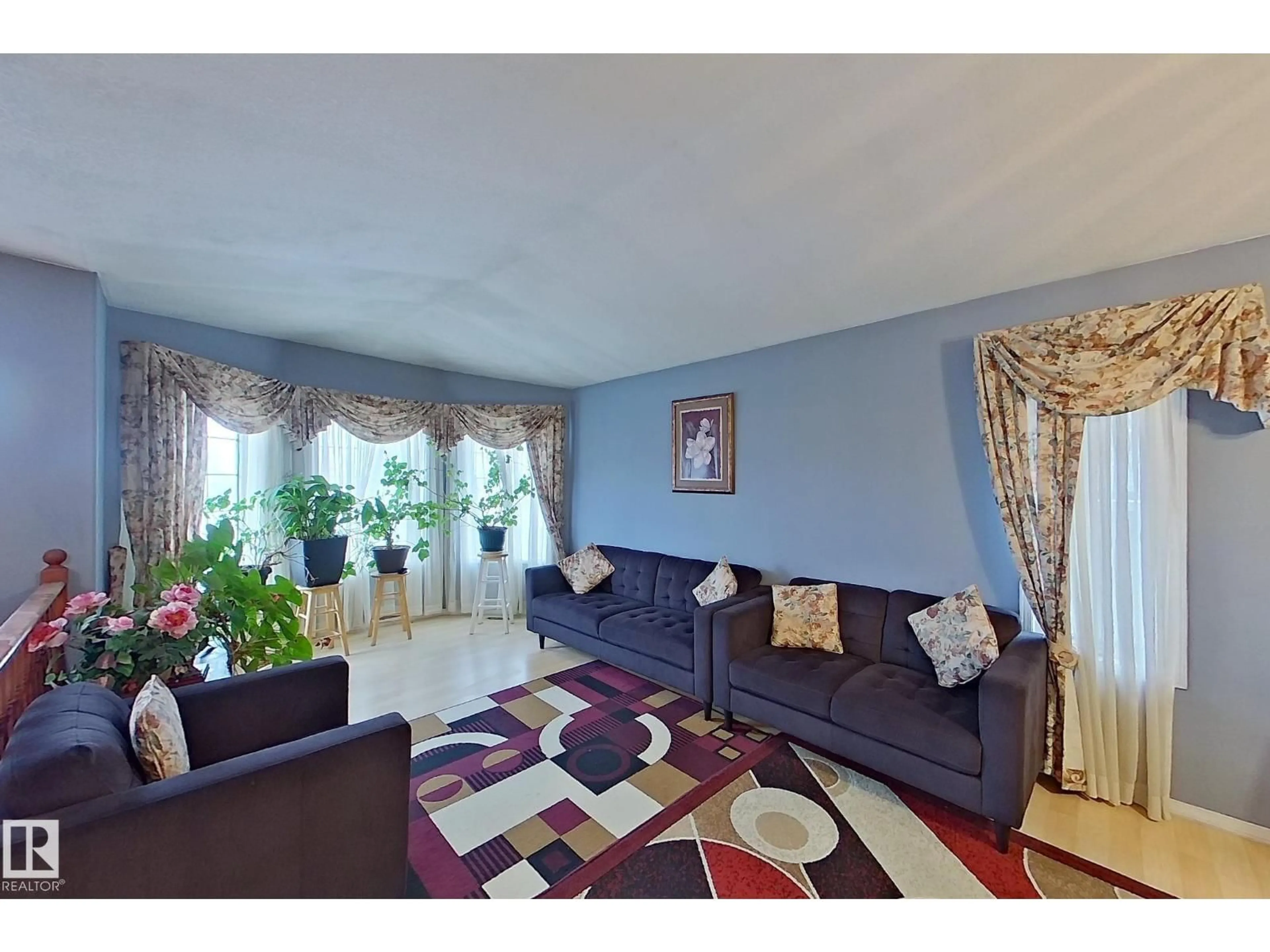 Living room with furniture, unknown for 13130 59 ST, Edmonton Alberta T5H0R5