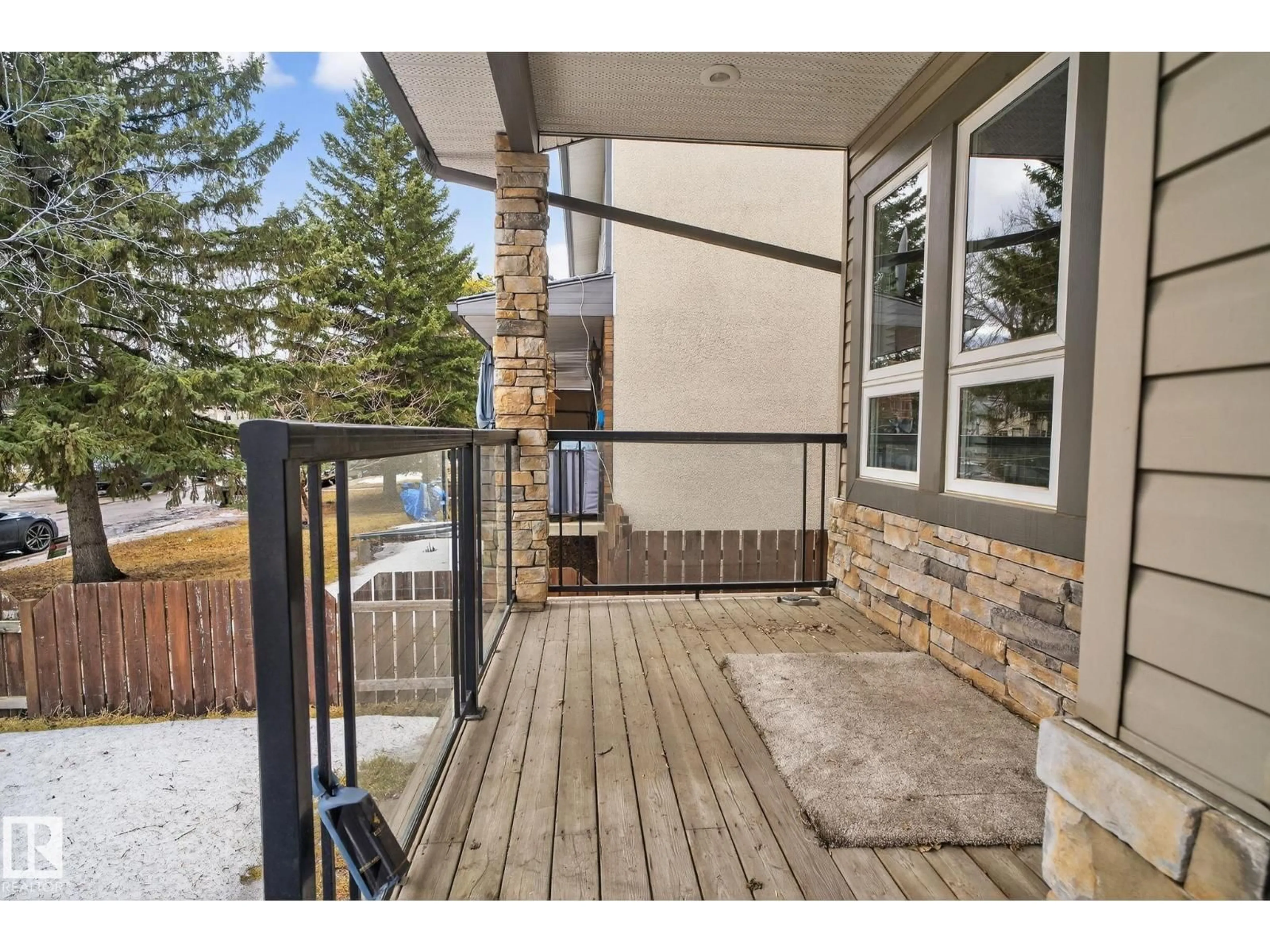 Unknown for NW - 10418 69 AV, Edmonton Alberta T6H2C3