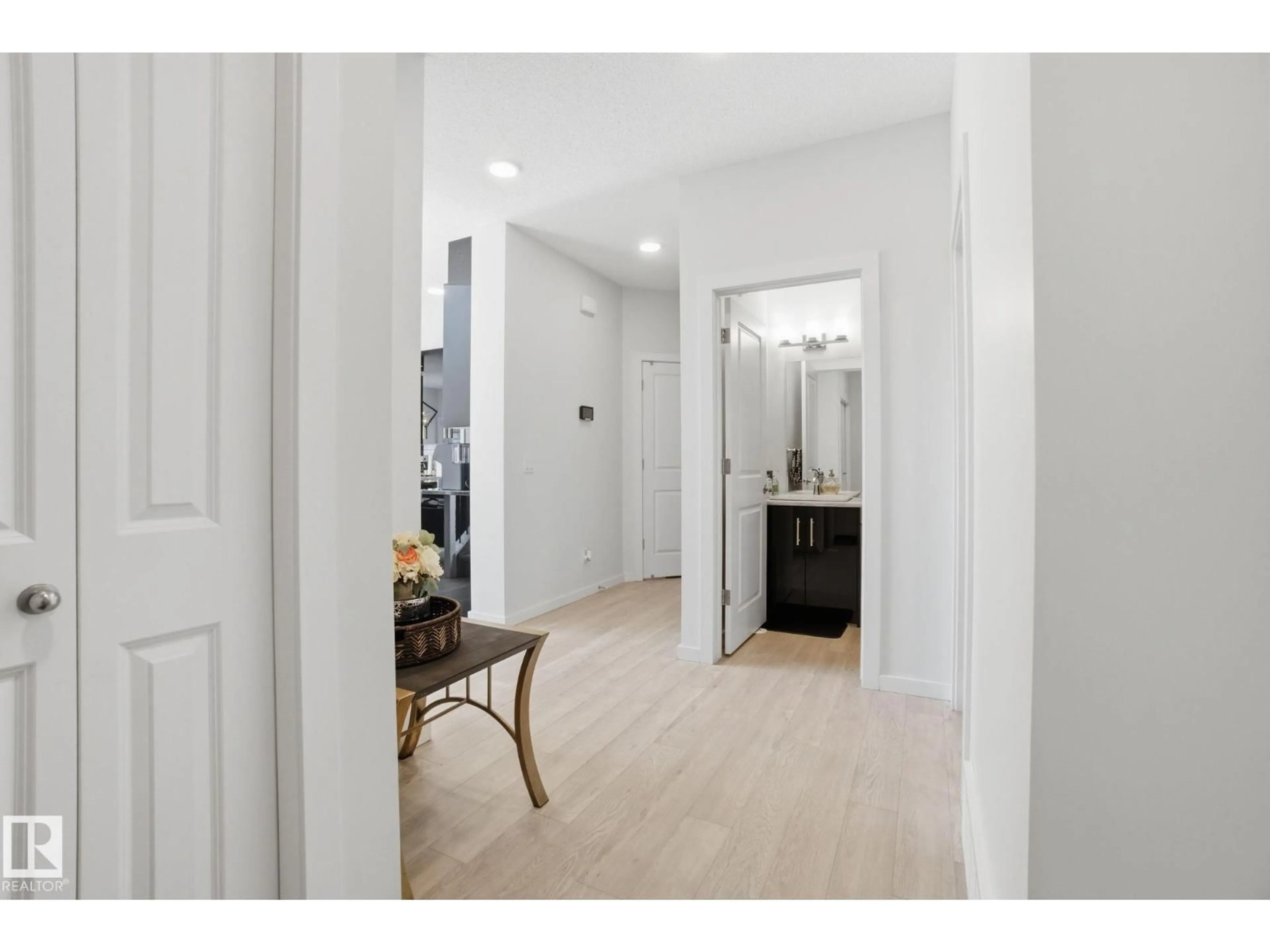 Indoor entryway for SW - 15851 22 AV, Edmonton Alberta T6W4K9