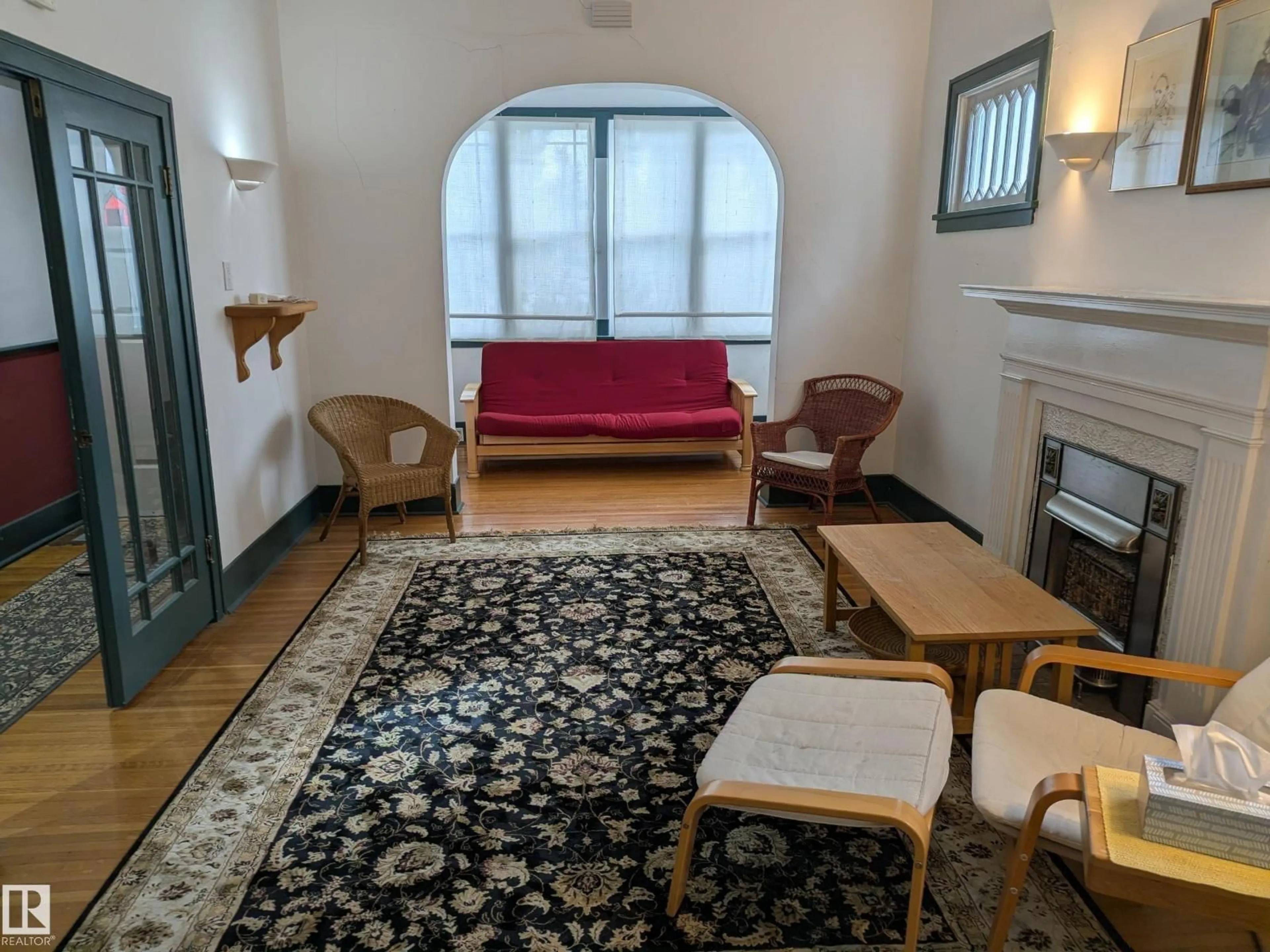 Living room with furniture, unknown for NW - 8416 104 ST, Edmonton Alberta T6E4G2