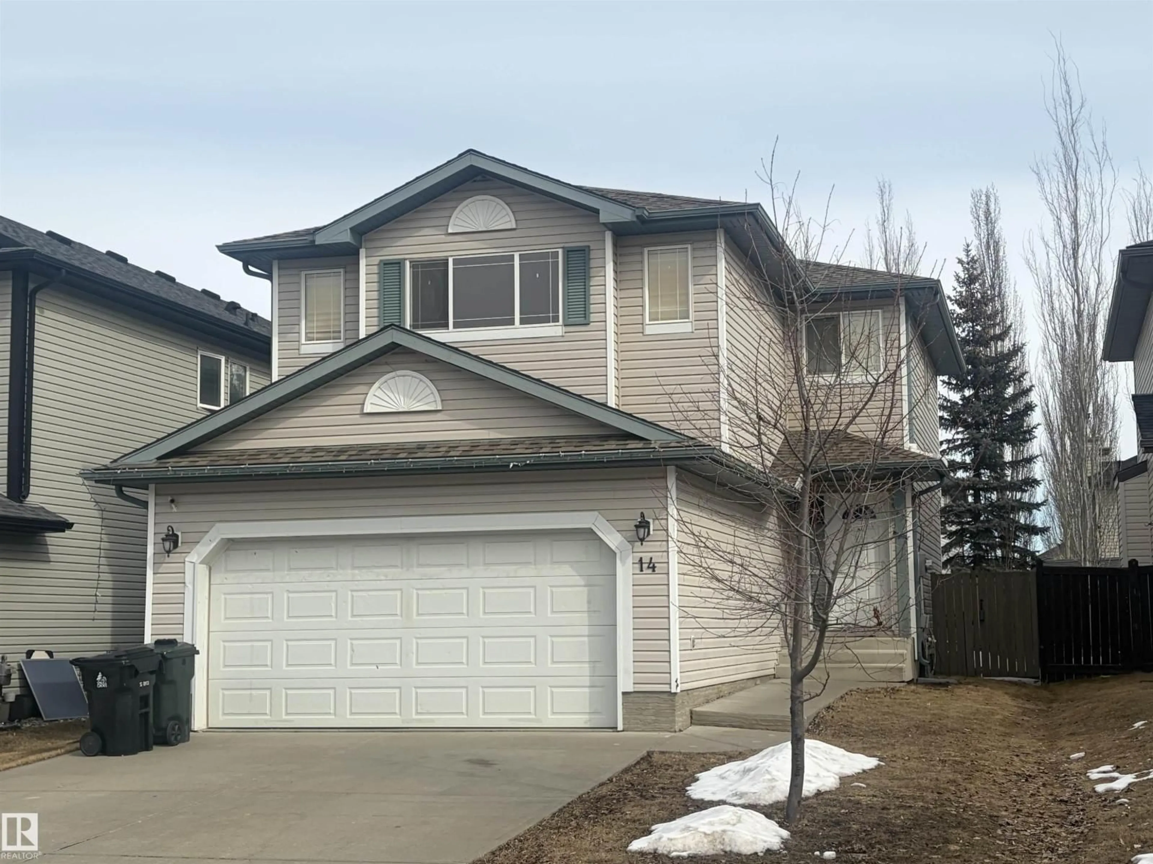 Home with vinyl exterior material, street for 14 SPRING, Spruce Grove Alberta T7X3K3