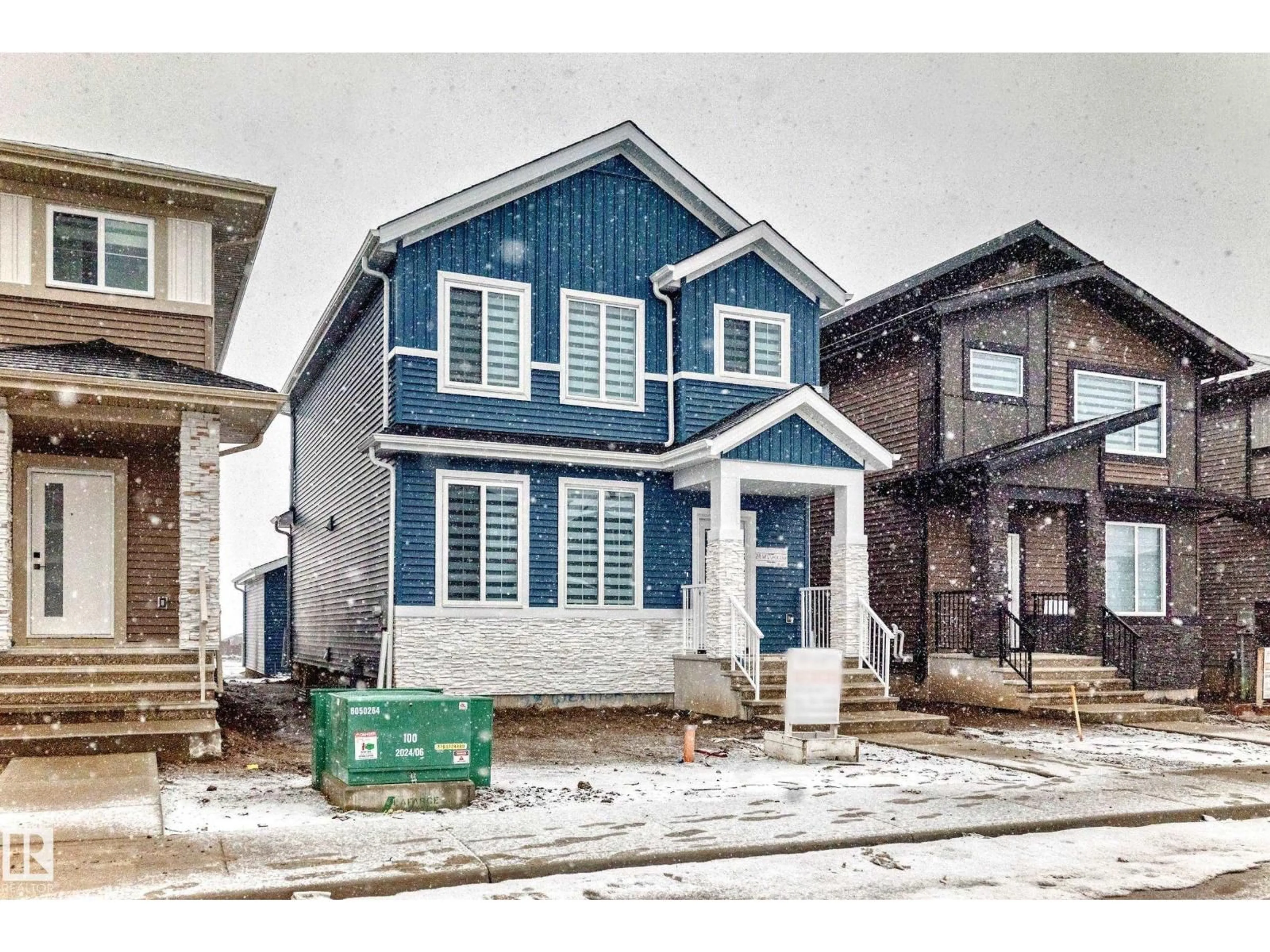 Home with vinyl exterior material, street for 28 WESTWYCK LI, Spruce Grove Alberta T7X4G1