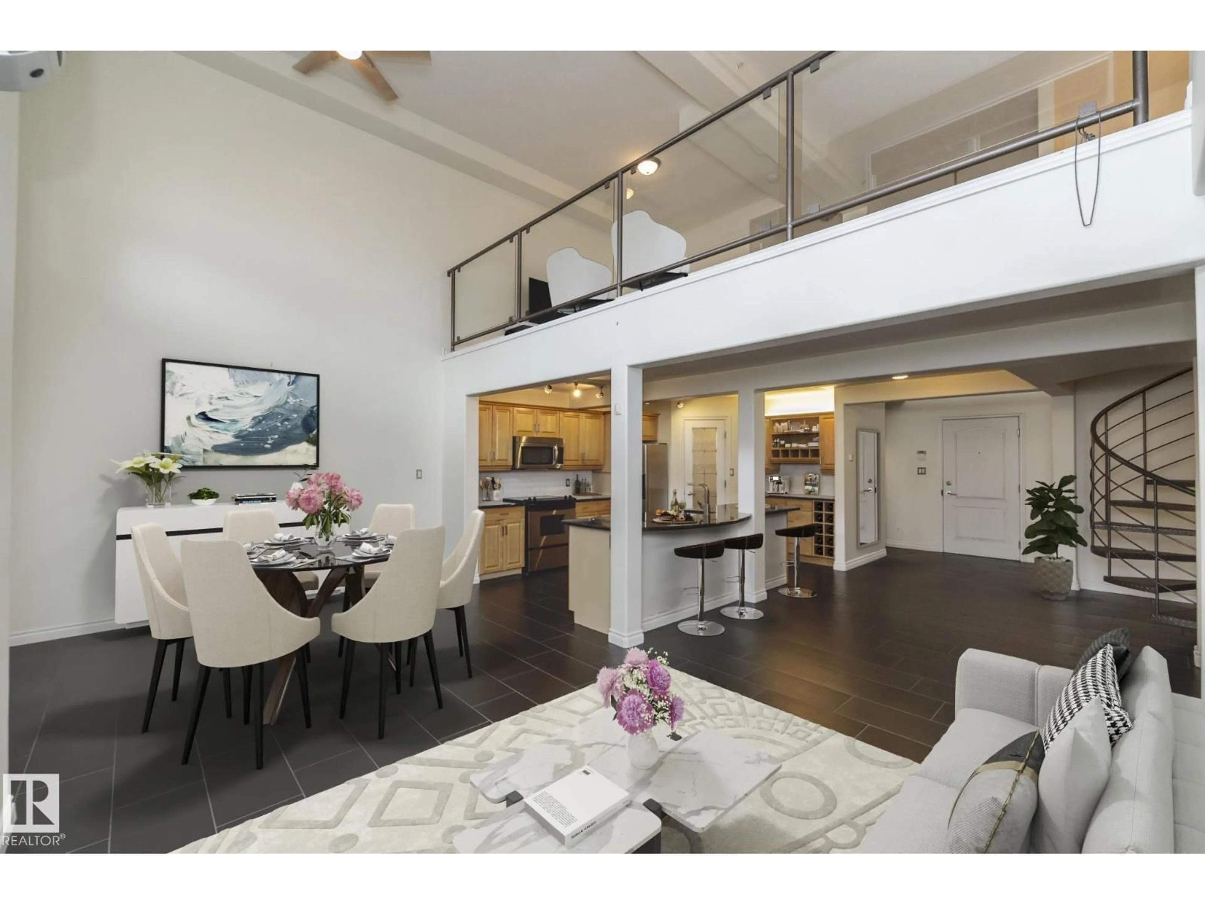 Unknown for #102 - 10855 SASKATCHEWAN DR NW, Edmonton Alberta T6E6T6