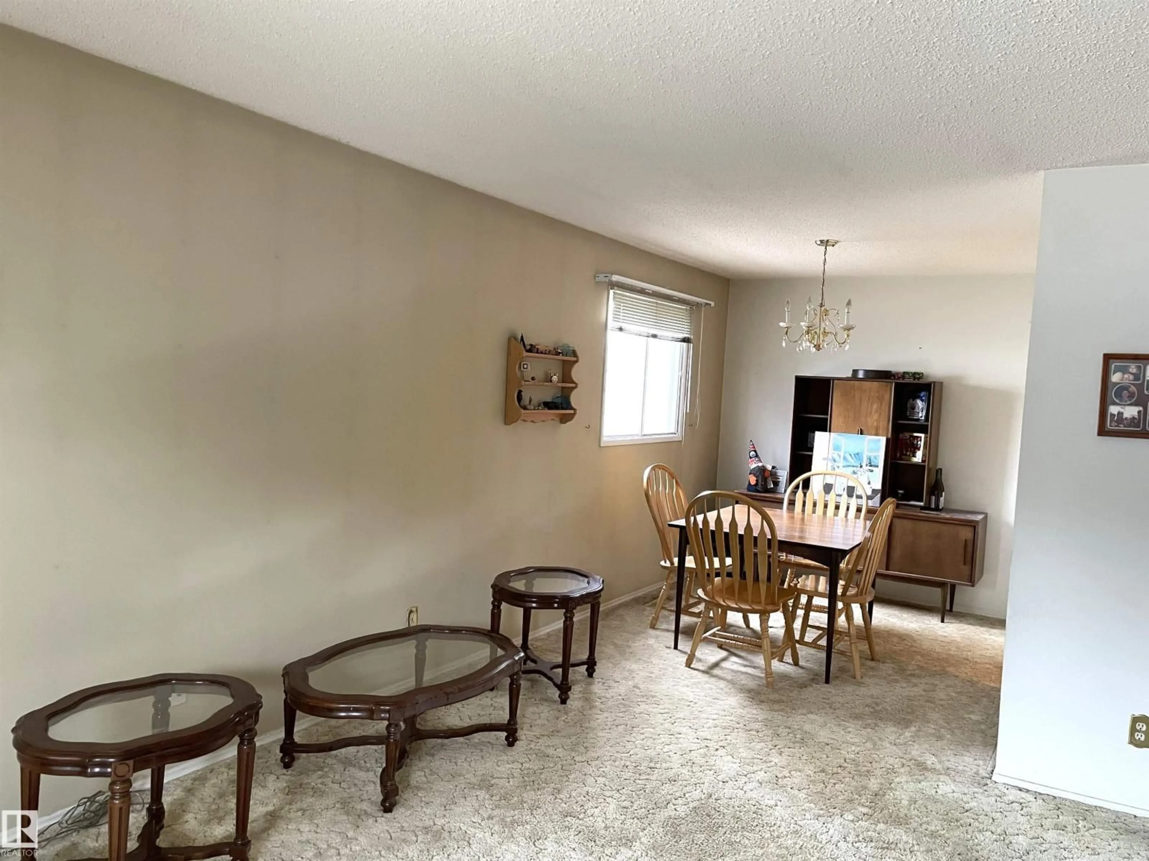 Unknown for 6808 11 AV, Edmonton Alberta T6K3J5