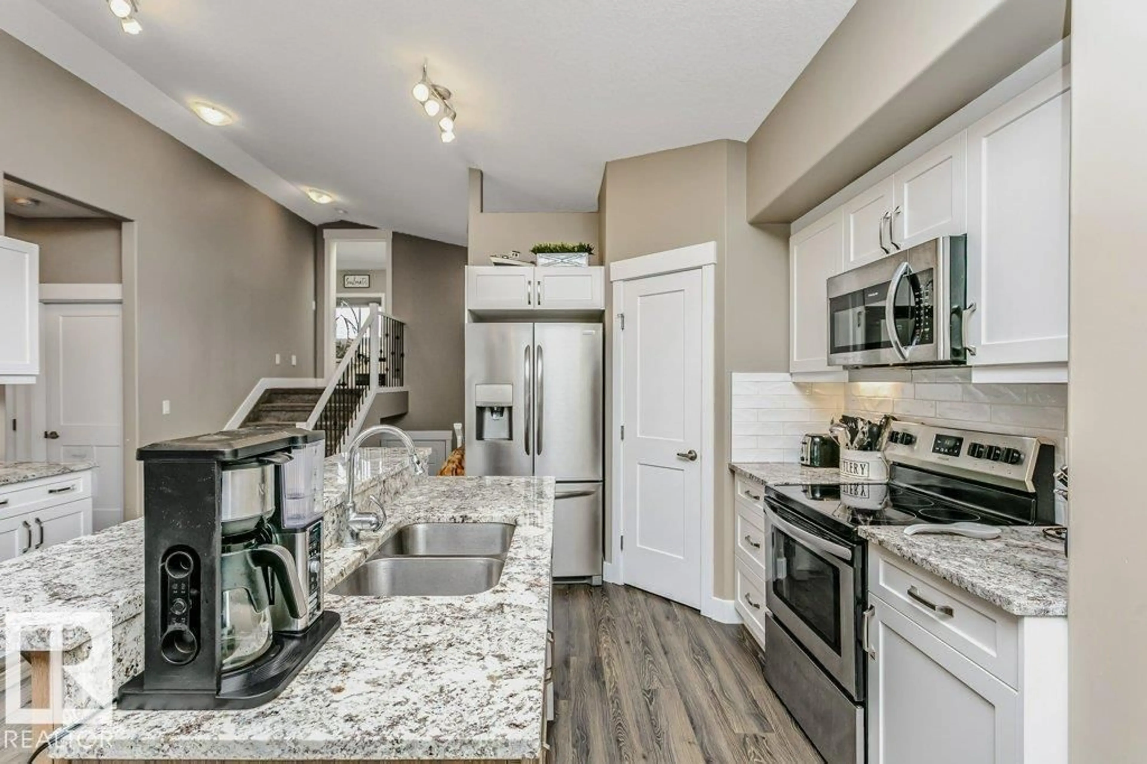 Open concept kitchen, ceramic/tile floor for 5120 56 ST, Bruderheim Alberta T0B0S0