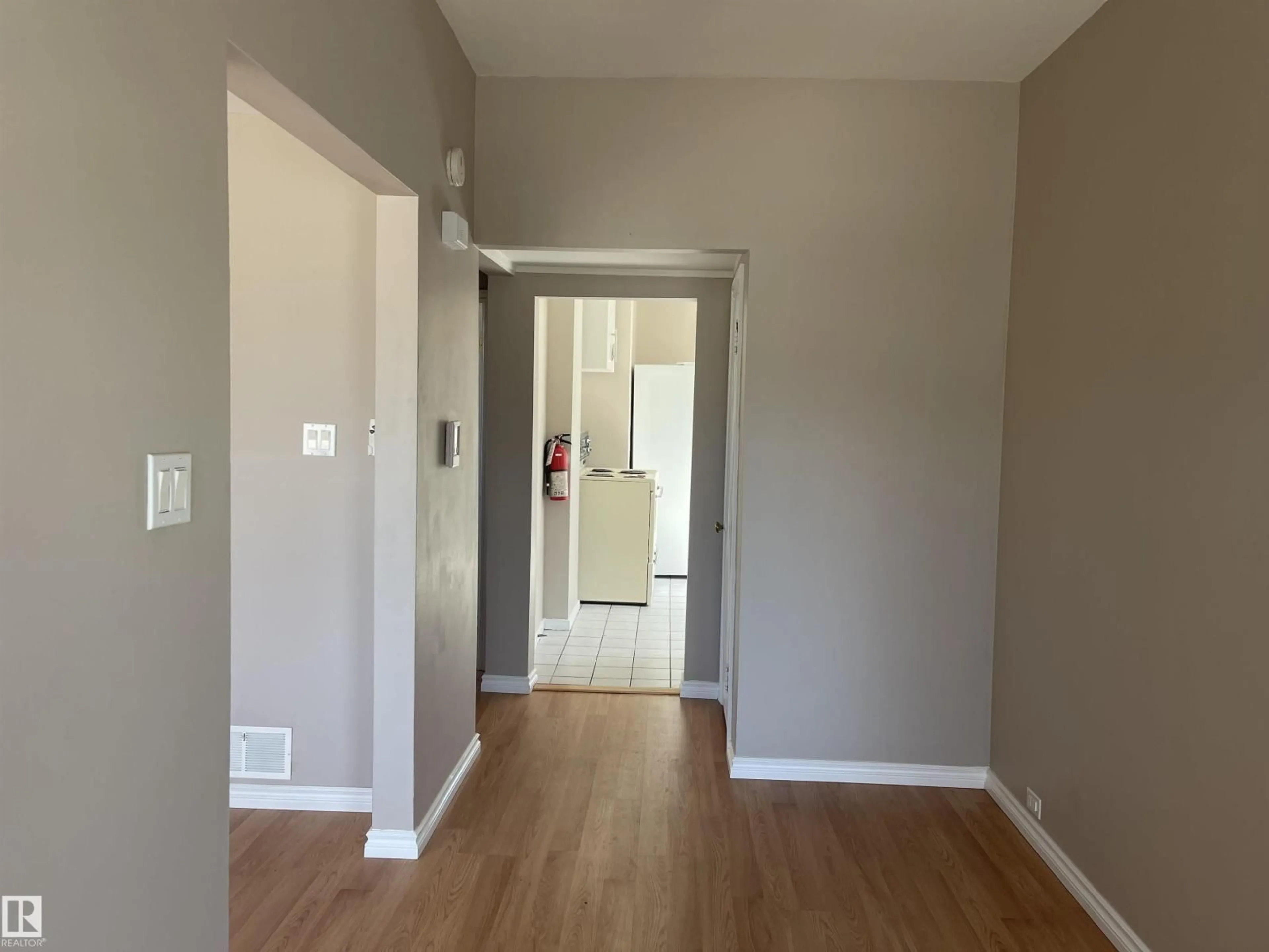 Unknown for 11161 96 ST NW, Edmonton Alberta T5G1S8