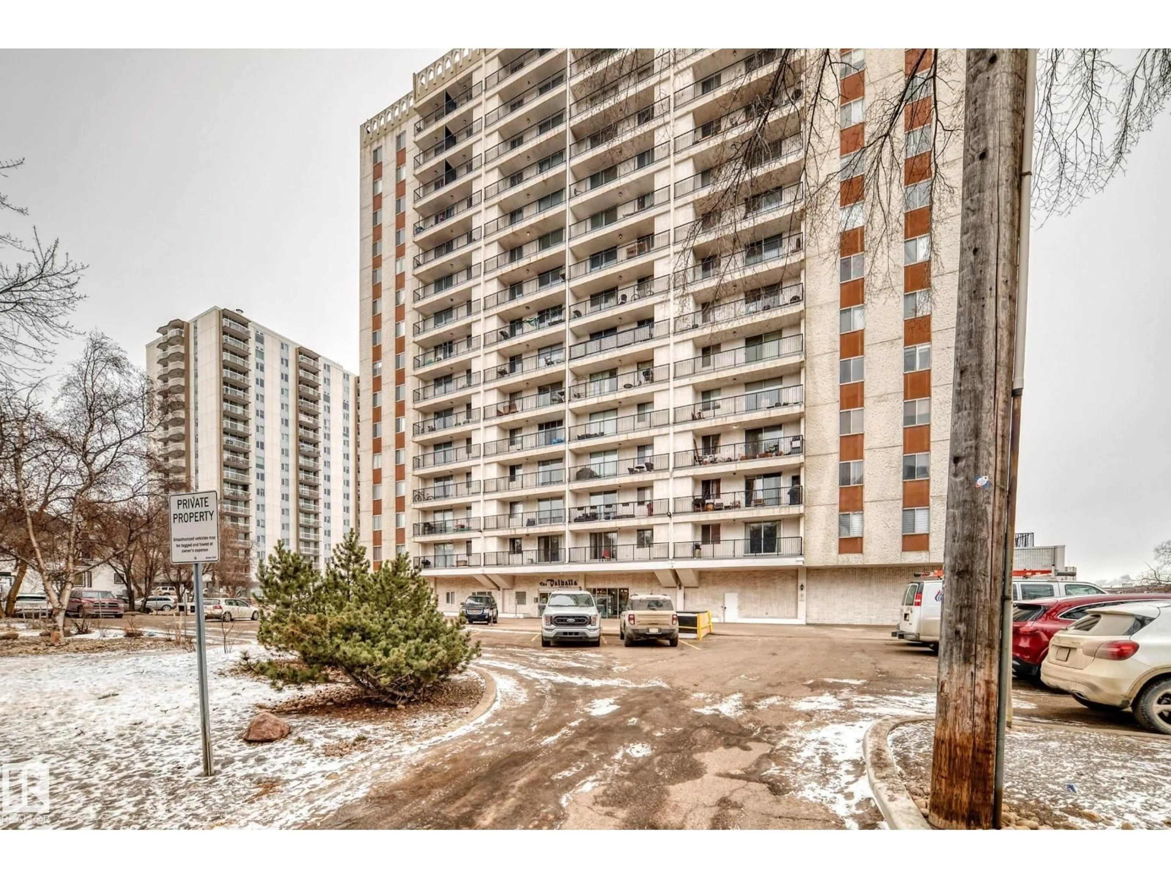 Unknown for 11307 - 1404 99 AV, Edmonton Alberta T5K0H2