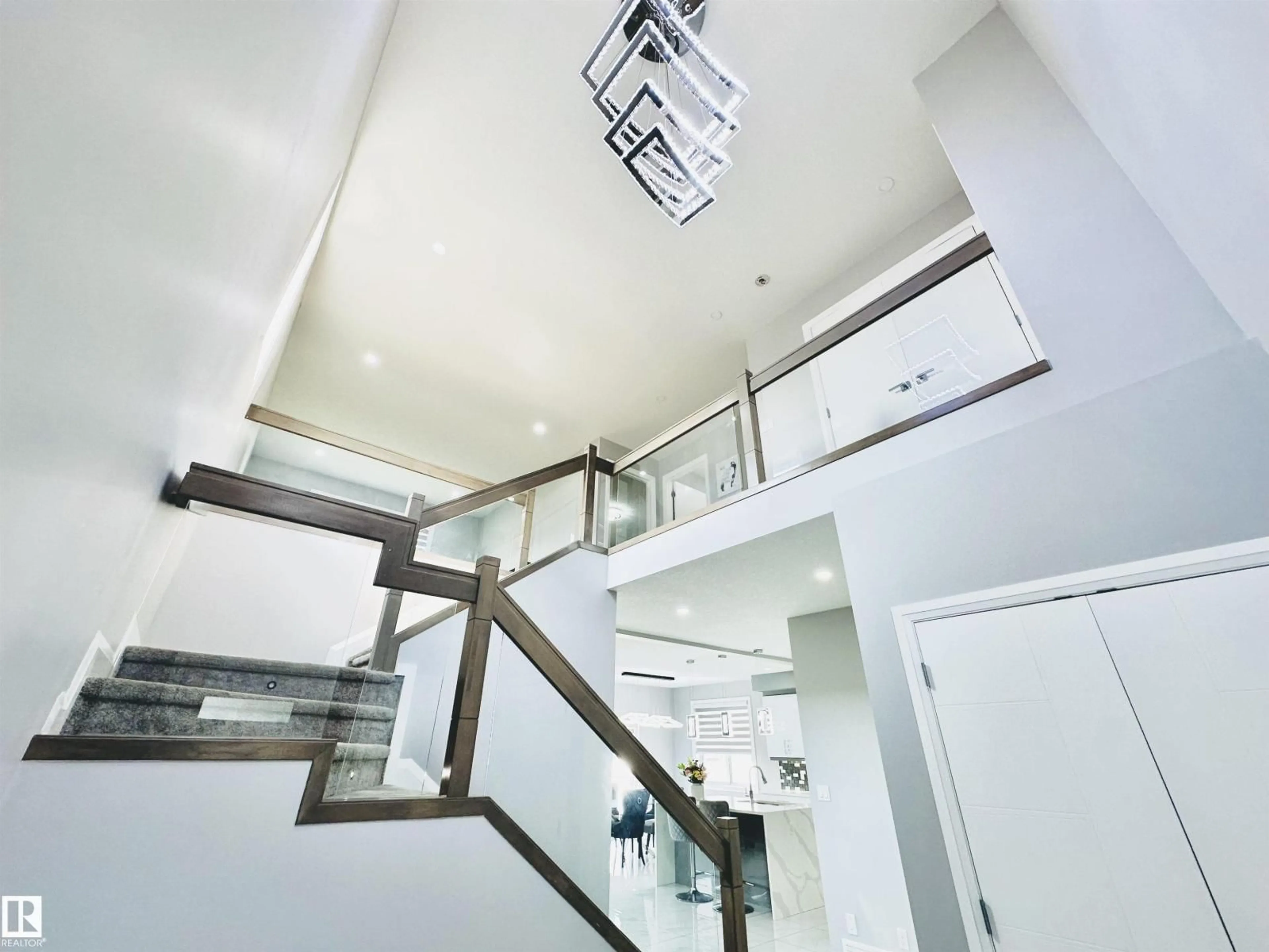 Stairs for 6222 172A AV, Edmonton Alberta T5Y3V5