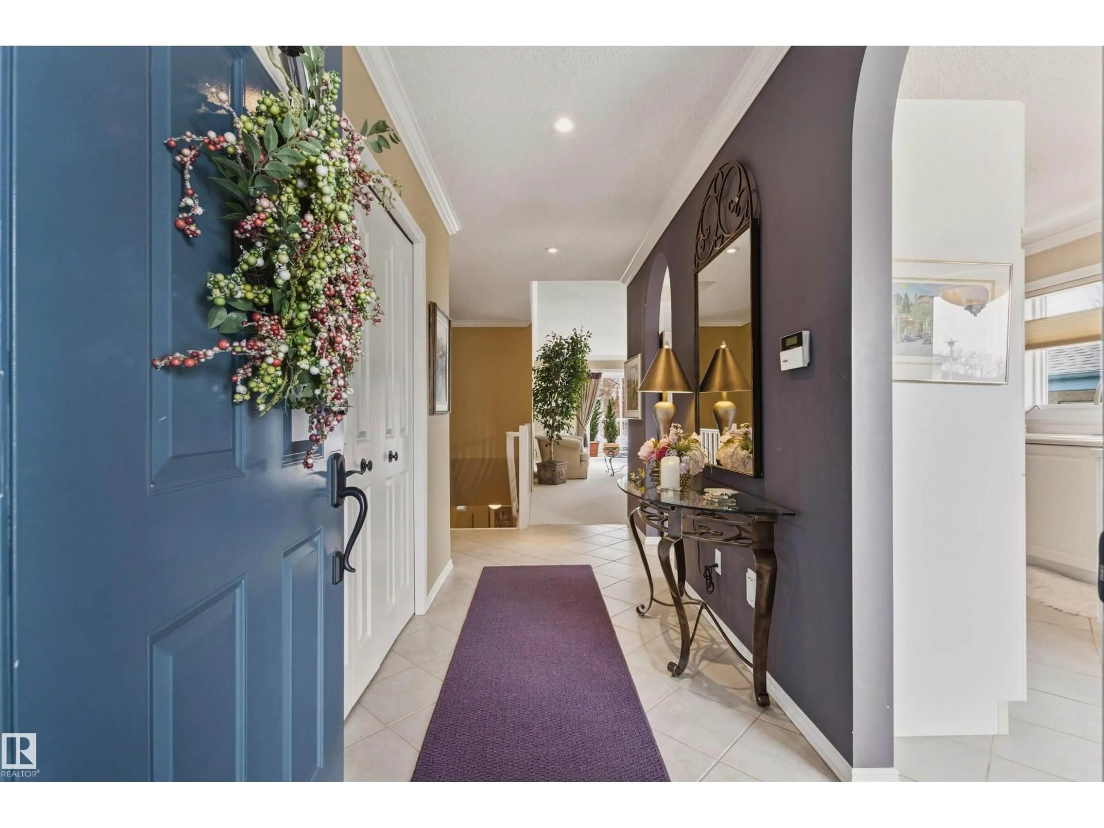 Indoor entryway for 85 - 33 GERVAIS RD, St. Albert Alberta T8N6H5