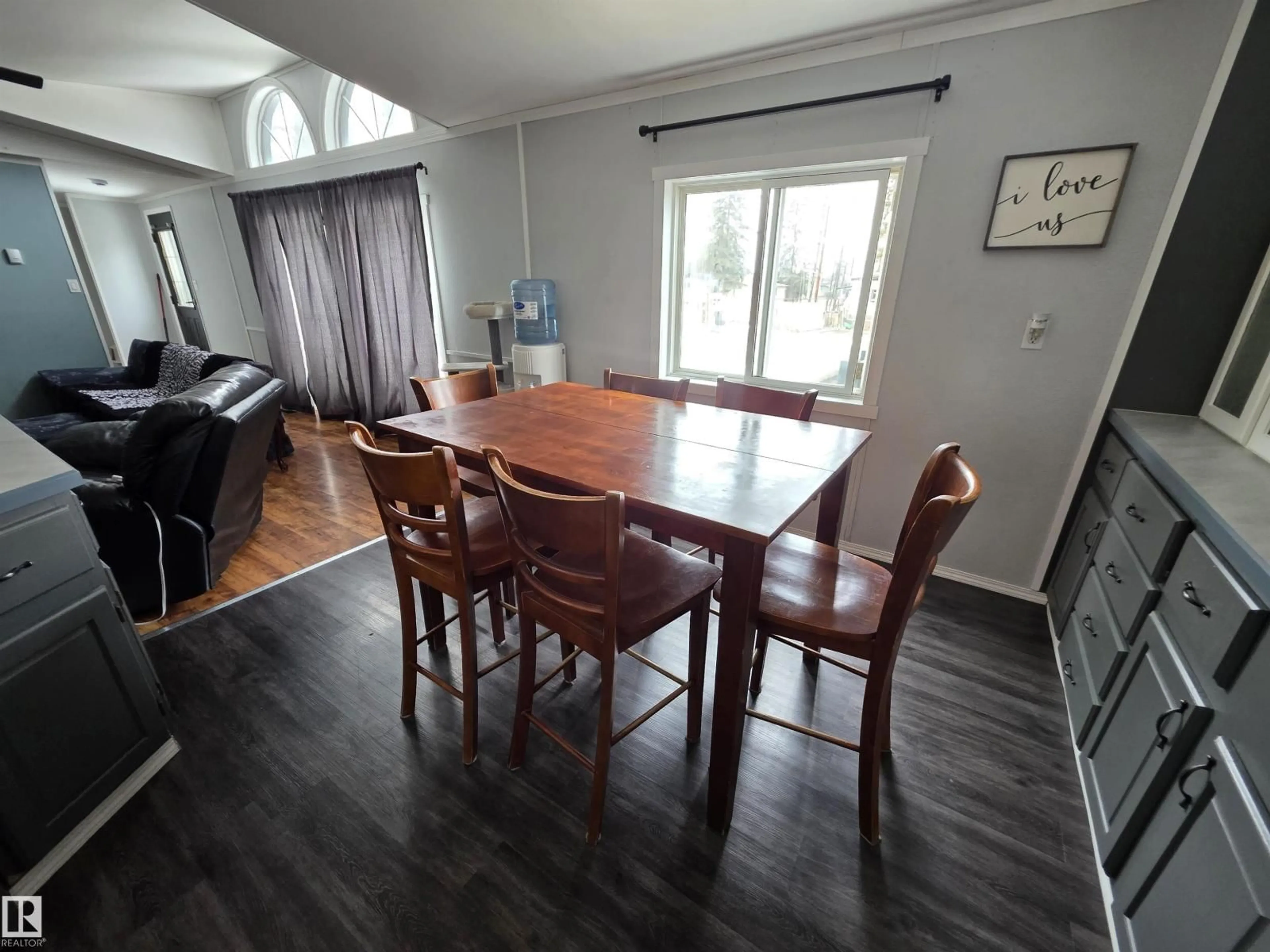 Dining room, wood/laminate floor for #25 - 5002 56 AV, Drayton Valley Alberta T7A1M5