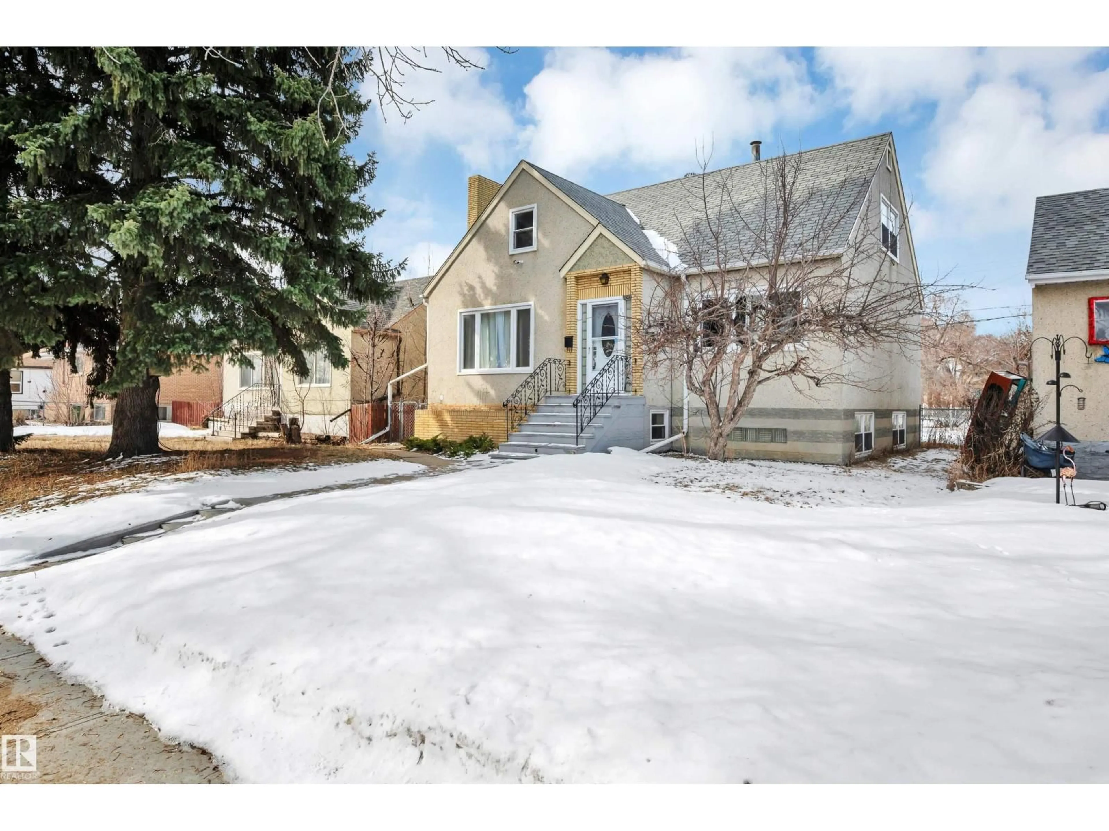 Unknown for 12436 75 ST, Edmonton Alberta T5B2C2