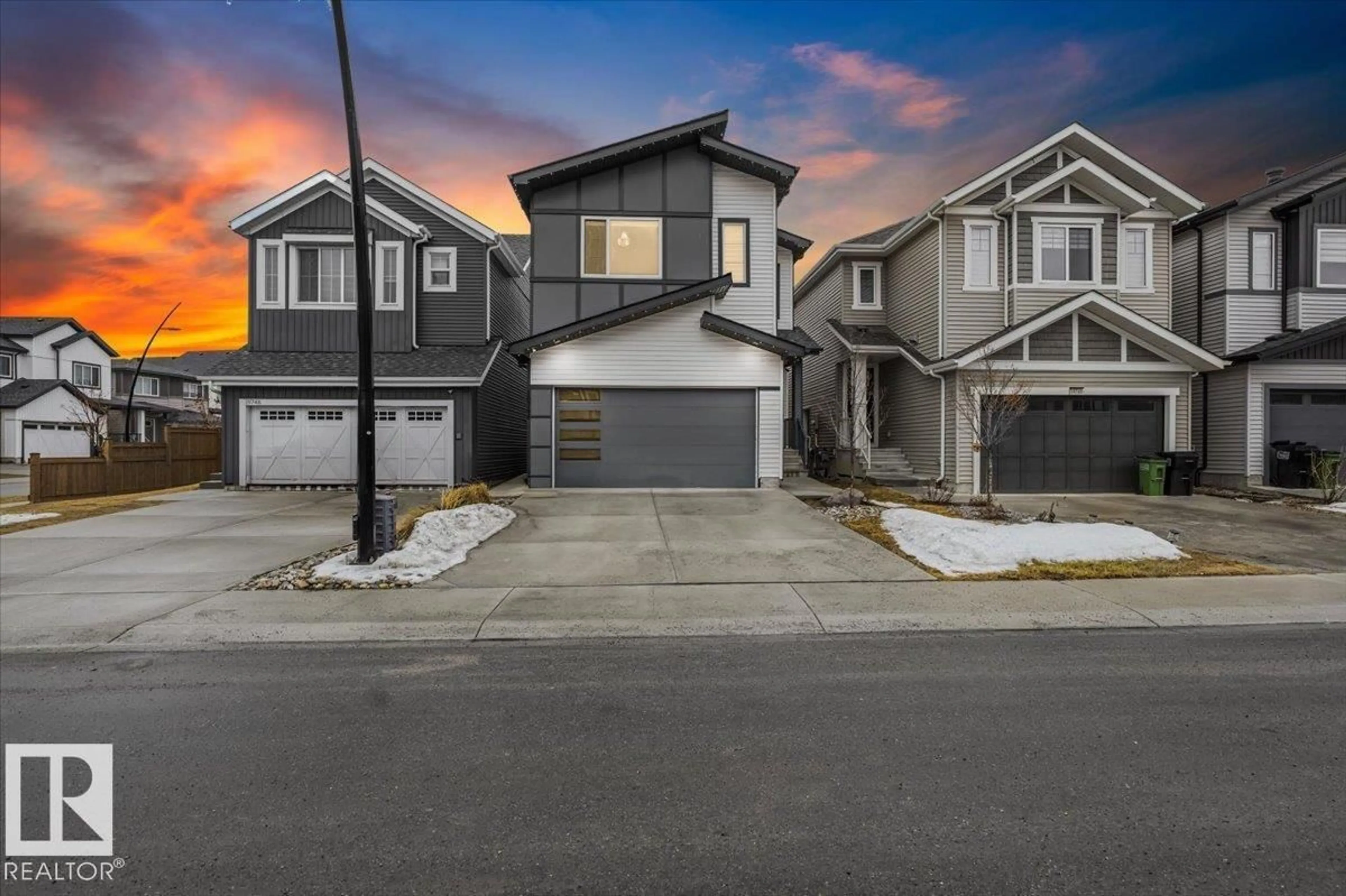 Unknown for 19744 28 AV, Edmonton Alberta T6M1M1